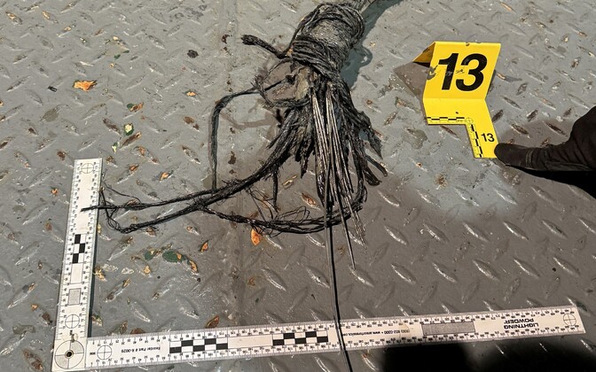 Estonia releases first photo of damaged communications cable | News | ERR