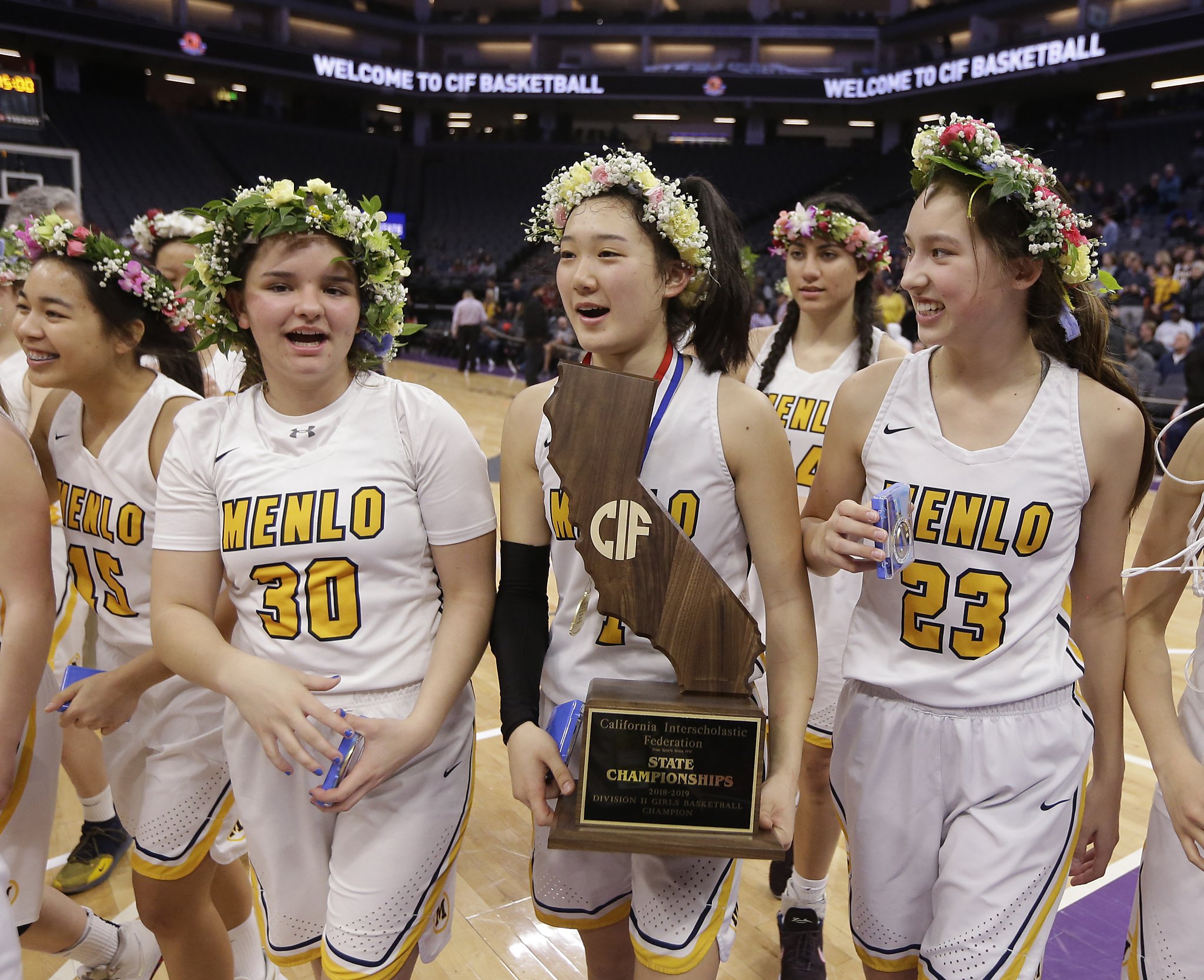 Coronavirus and sports: Menlo School withdraws from girls basketball playoffs