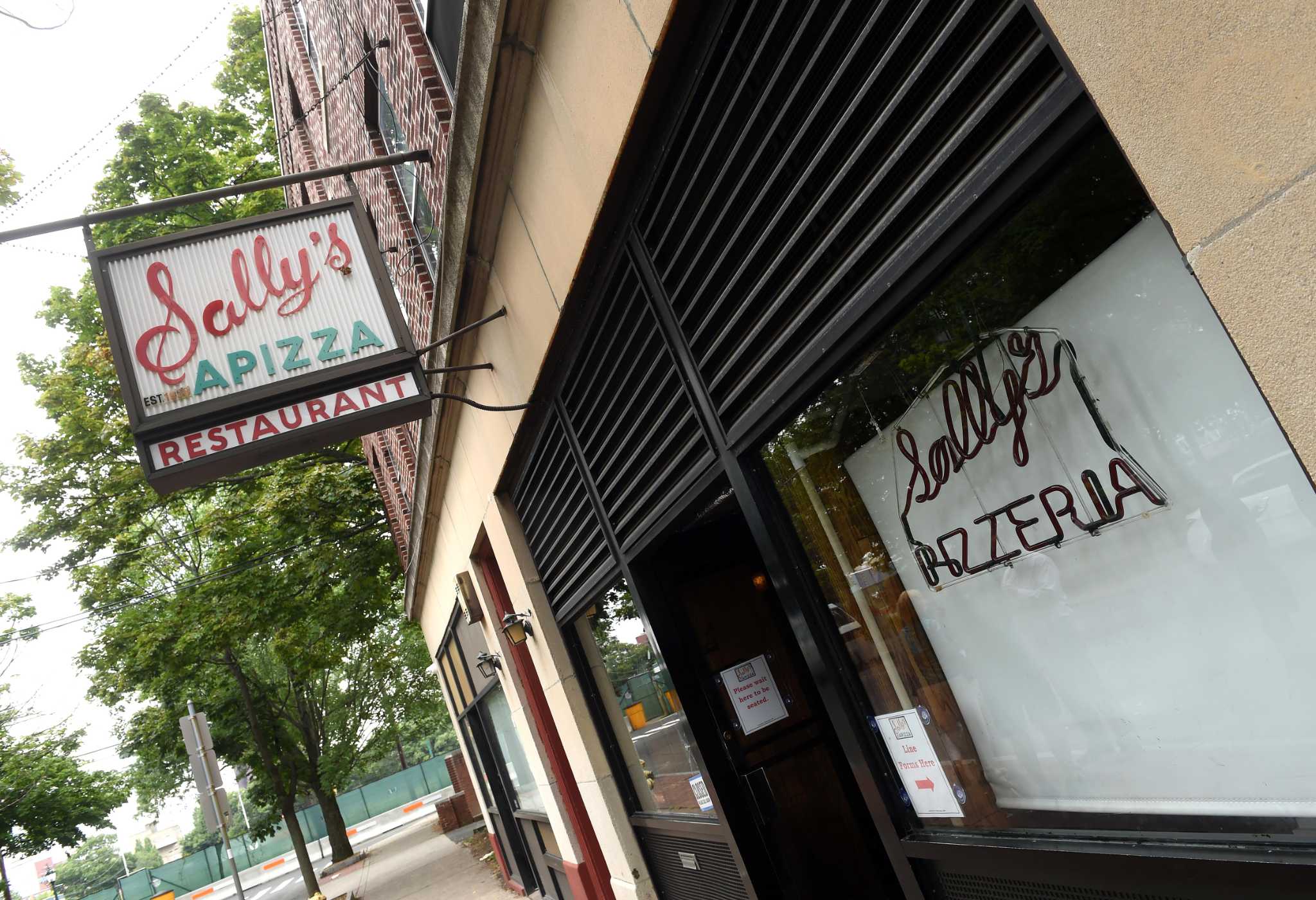 New Haven’s popular Sally’s Apizza to open in SoNo Collection