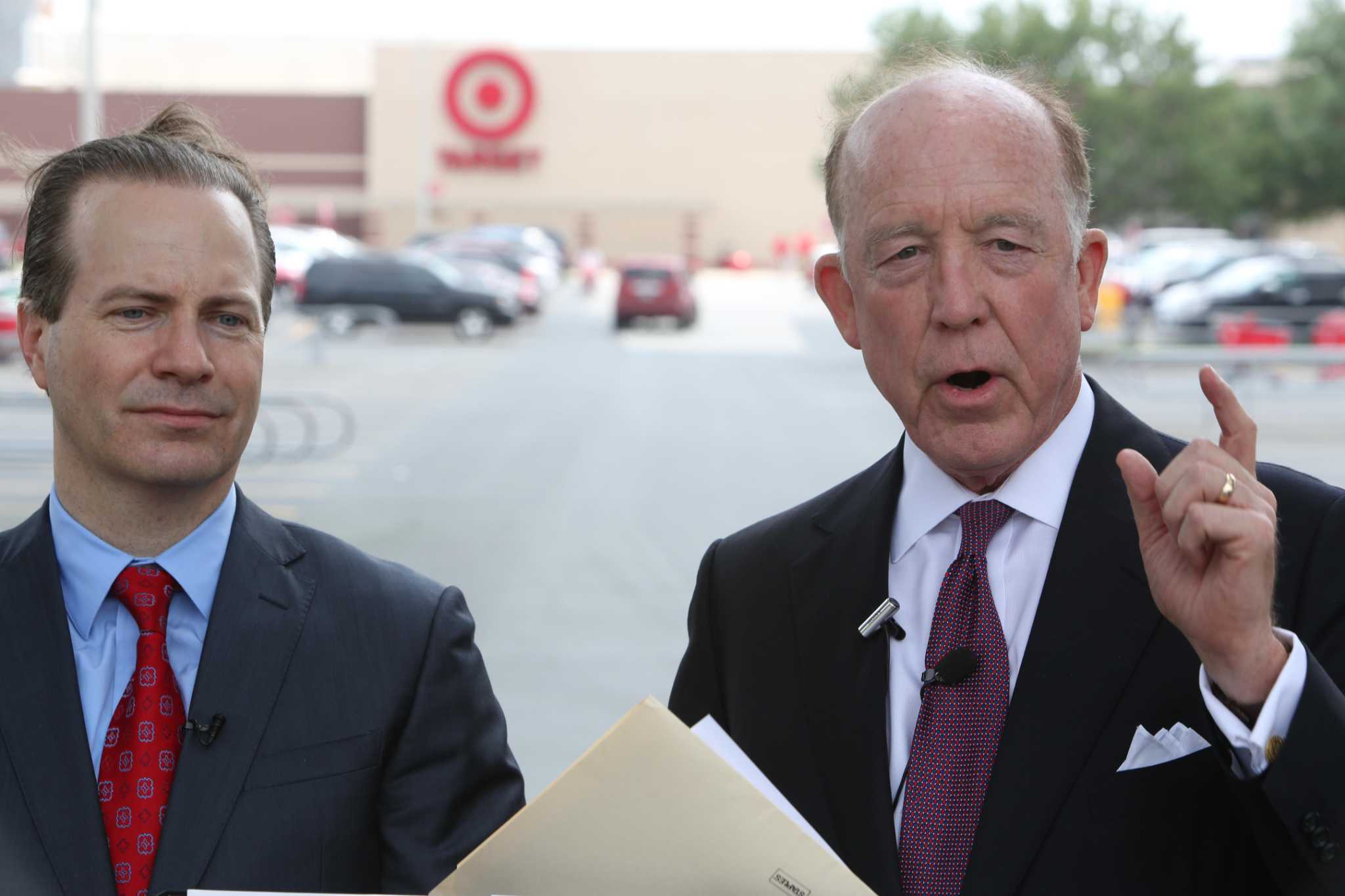 Hotze's legal fight against Harris County stay-at-home order to continue in state district court