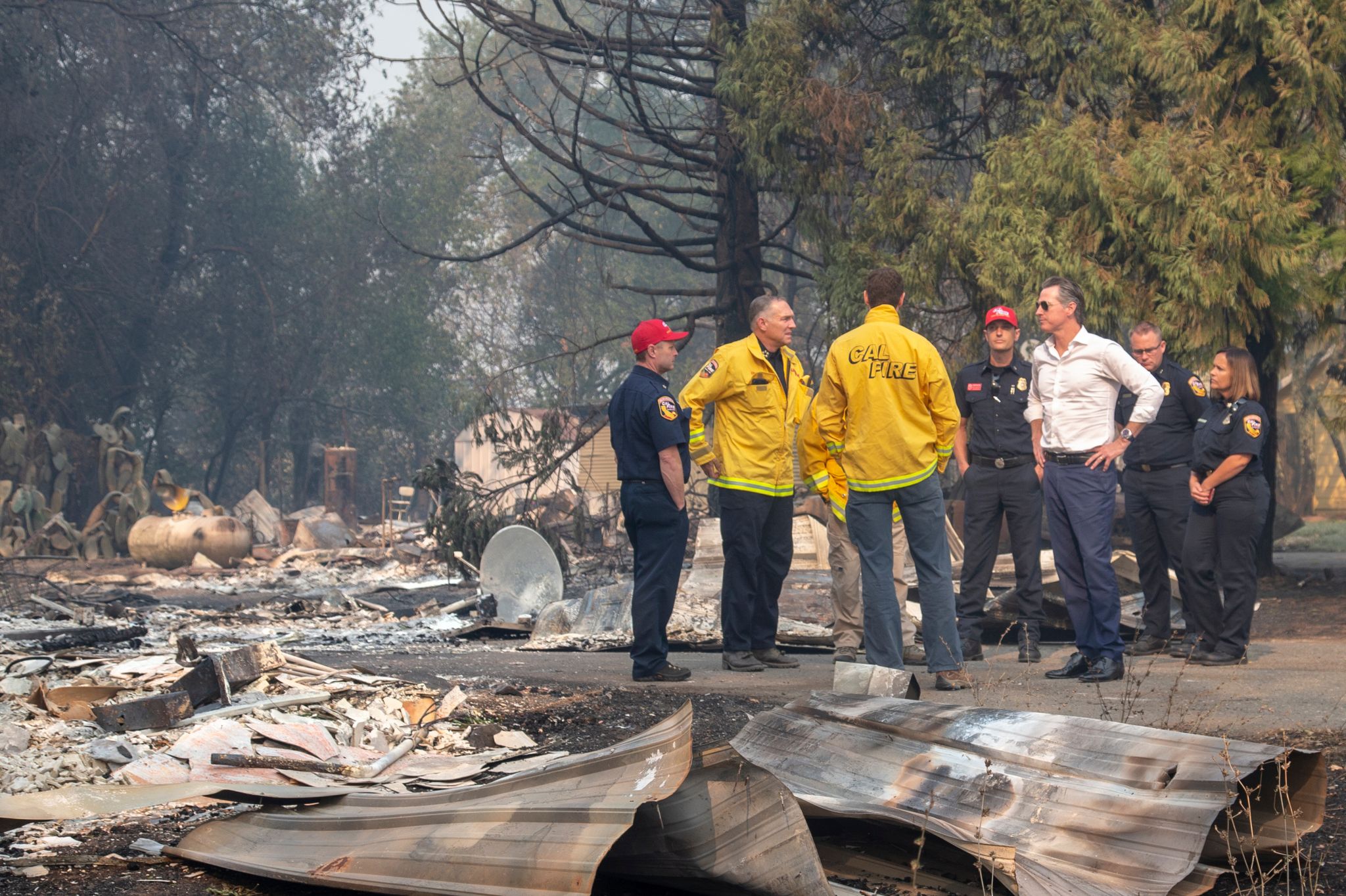 Latest Kincade Fire news: Sonoma County evacuations expand to nearly all of county