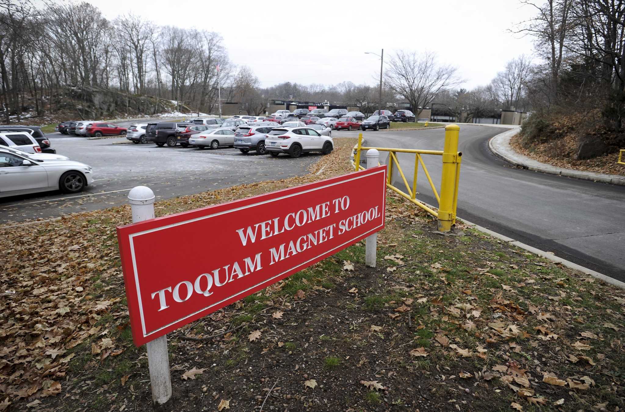 Toquam teachers, parents fuming over mold at school