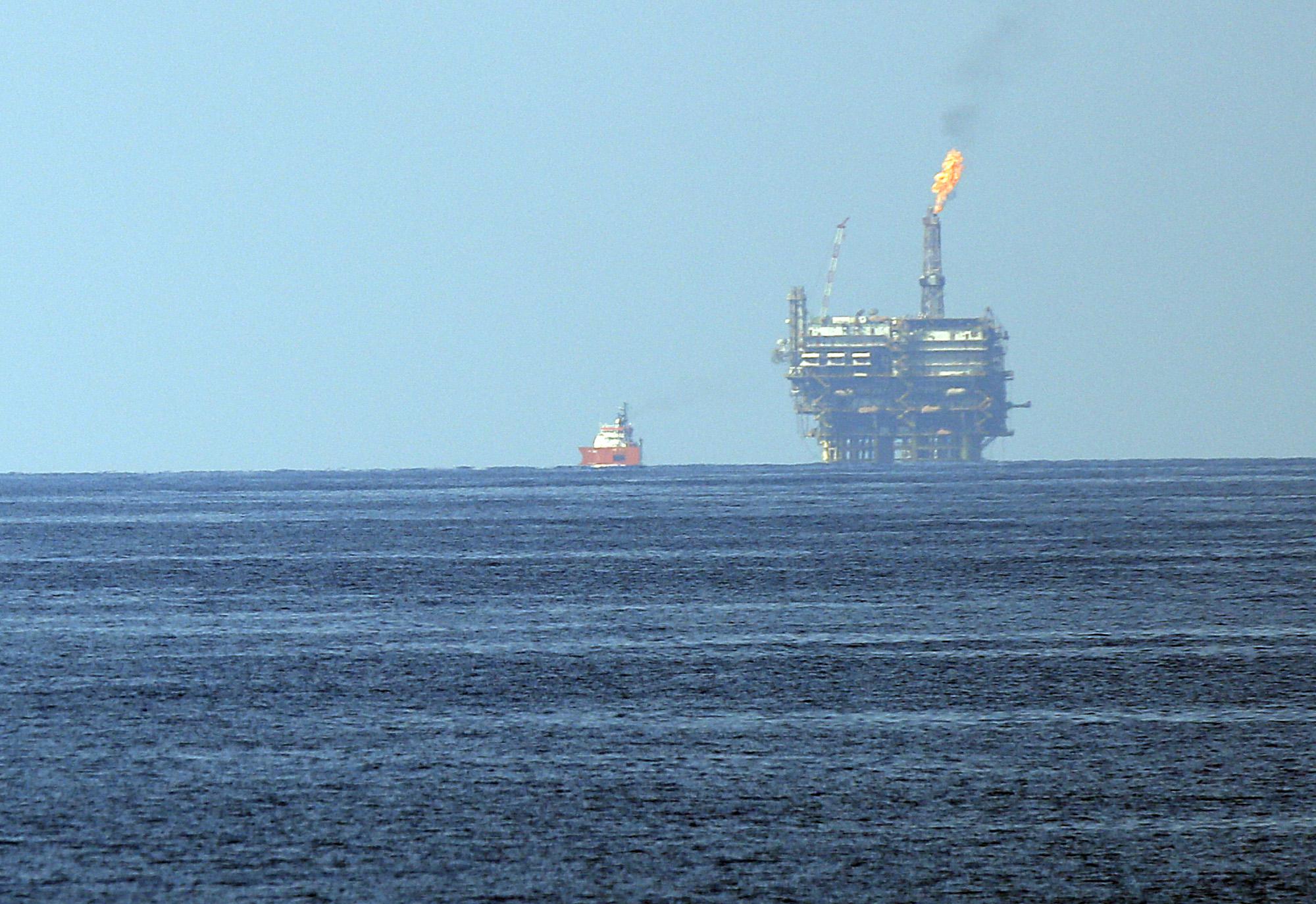 Exxon moves into Egypt; Shell exits Haynesville shale
