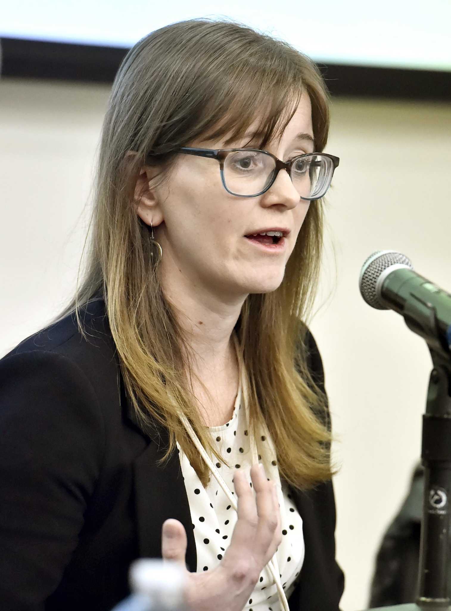 UNH experts deliver new perspectives on coronavirus