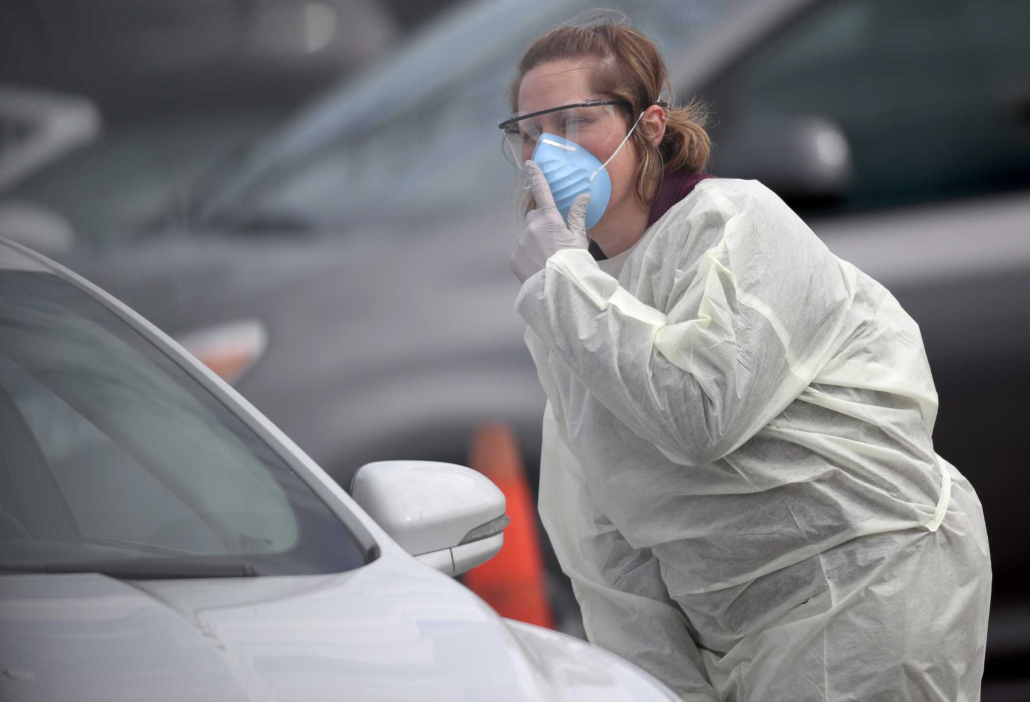 More than 1 in 10 catch coronavirus from someone not showing symptoms, UT study finds