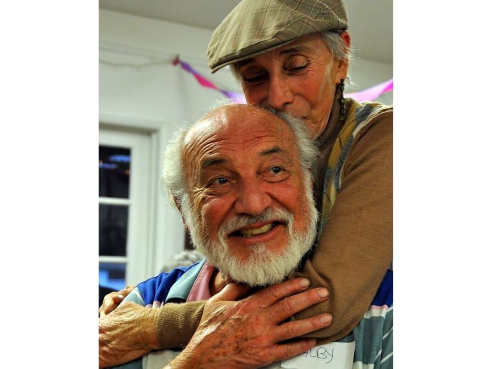 Victim of Hayward nursing home coronavirus outbreak was popular Sonoma County singer, Jewish leader