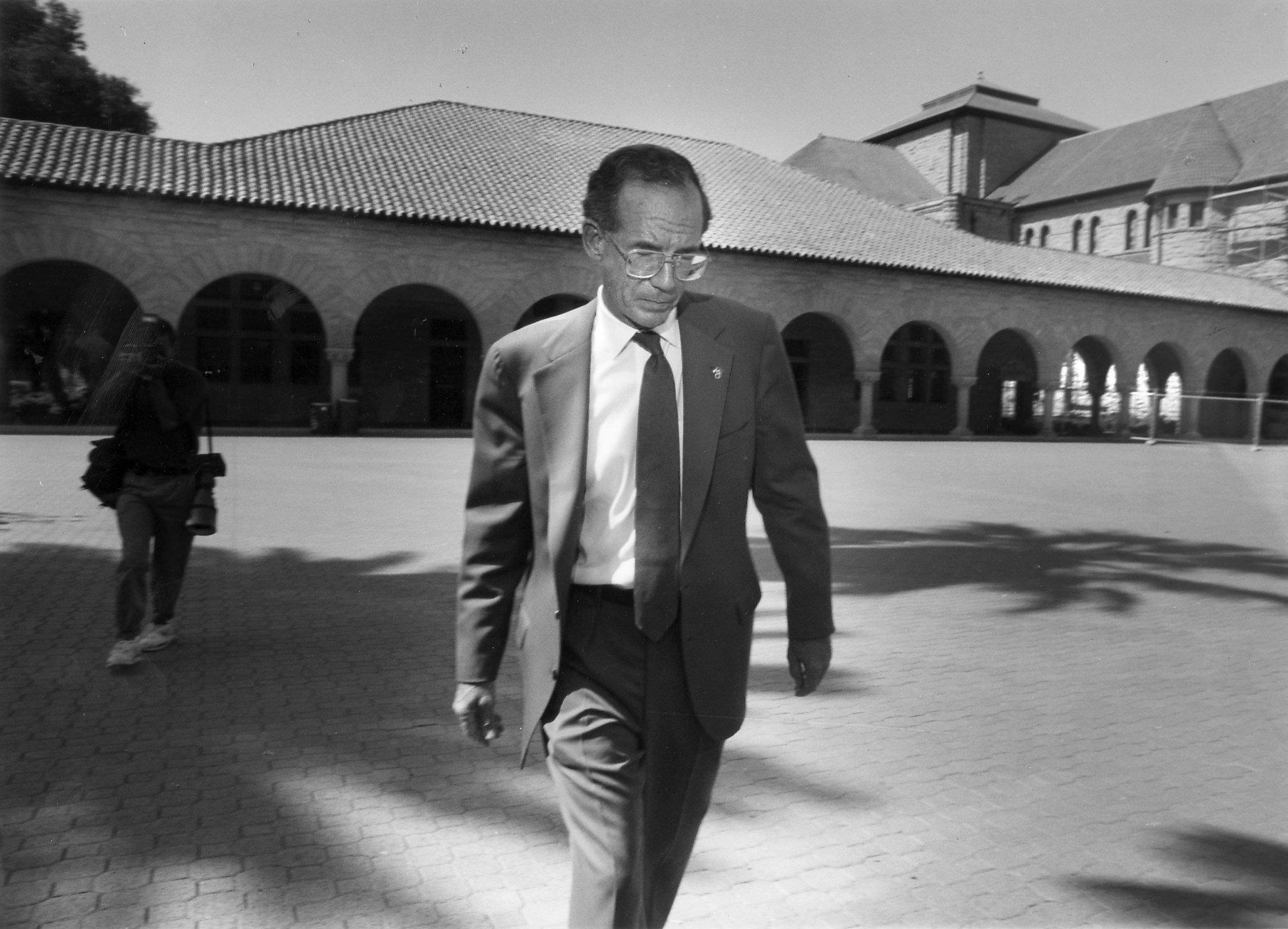 Former Stanford President Donald Kennedy dies of COVID-19 at 88