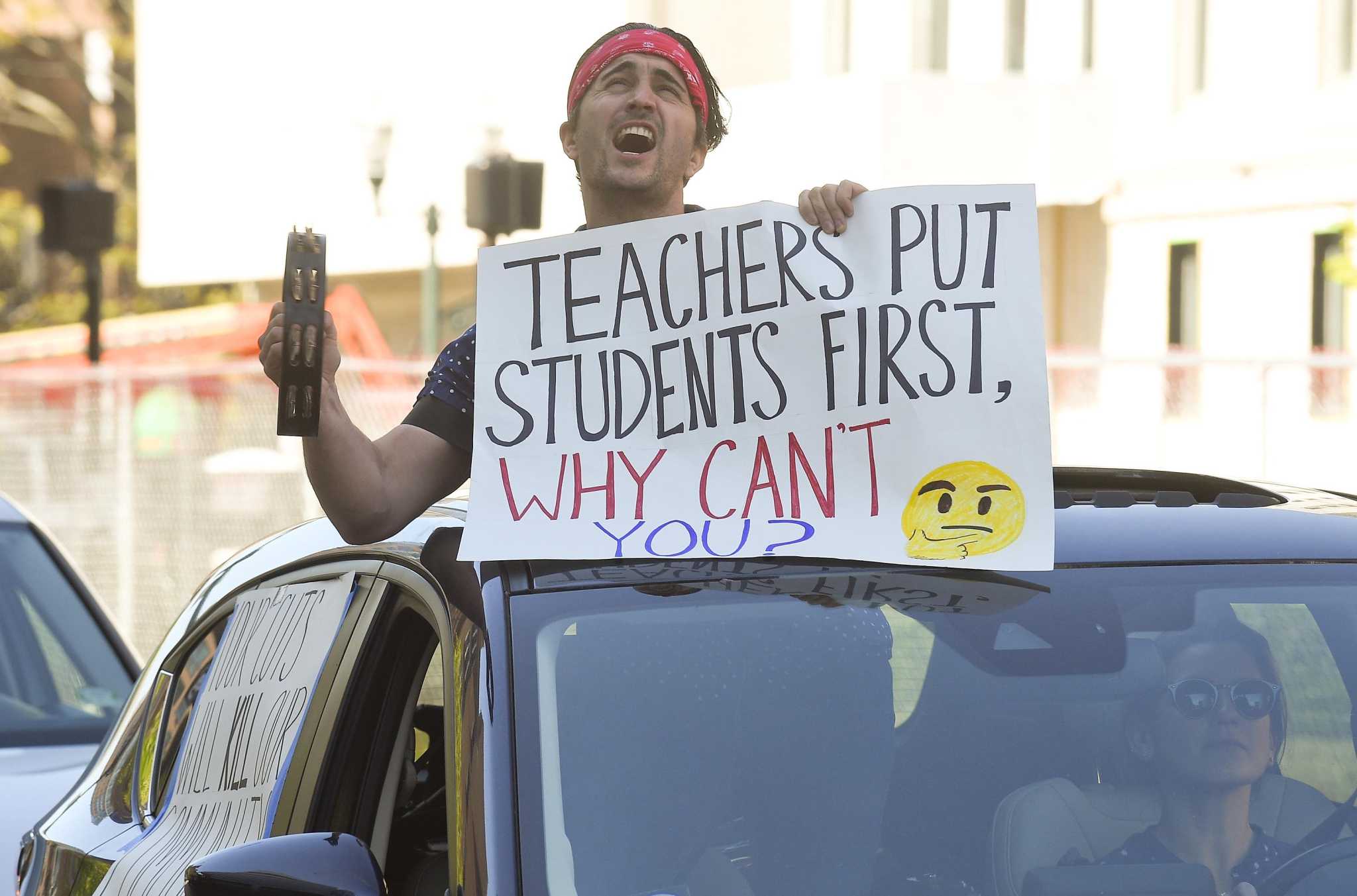 No talks between Stamford teachers and city on salary freezes