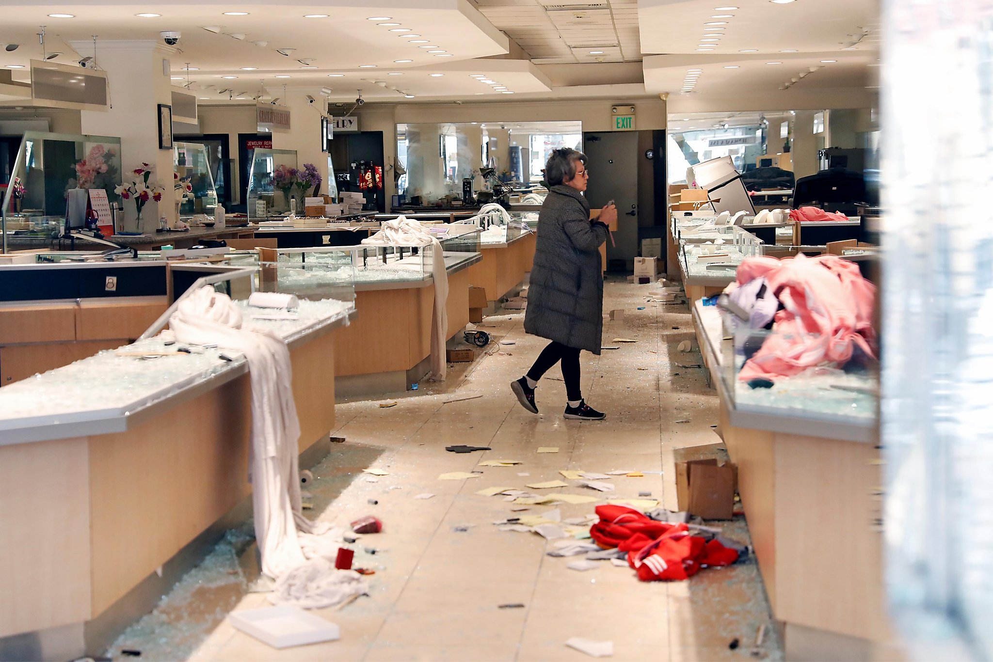 ‘Free-for-all’: San Francisco businesses looted in night of havoc after George Floyd killing