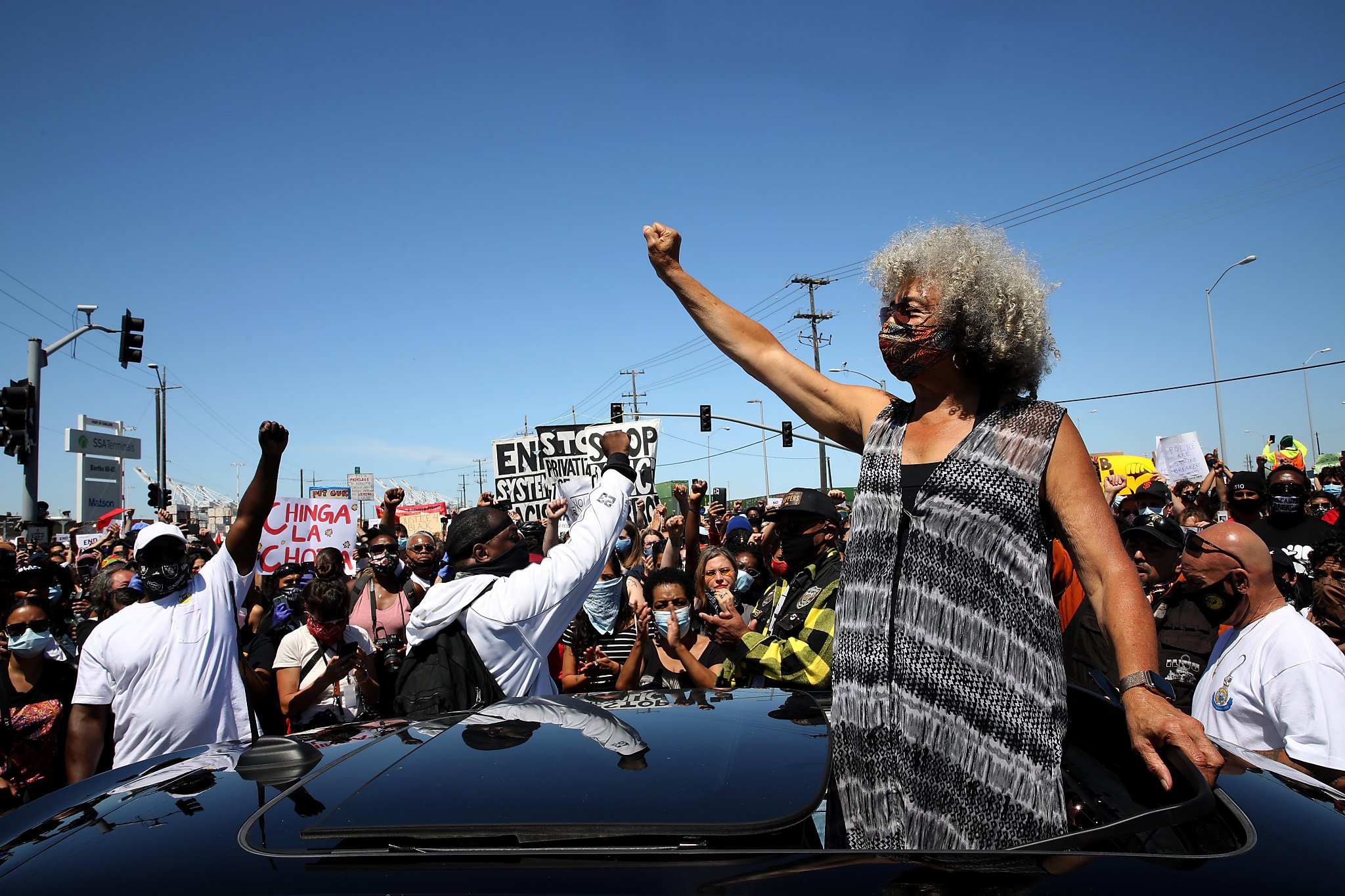 Port of Oakland shut down by dockworkers in observation of Juneteenth