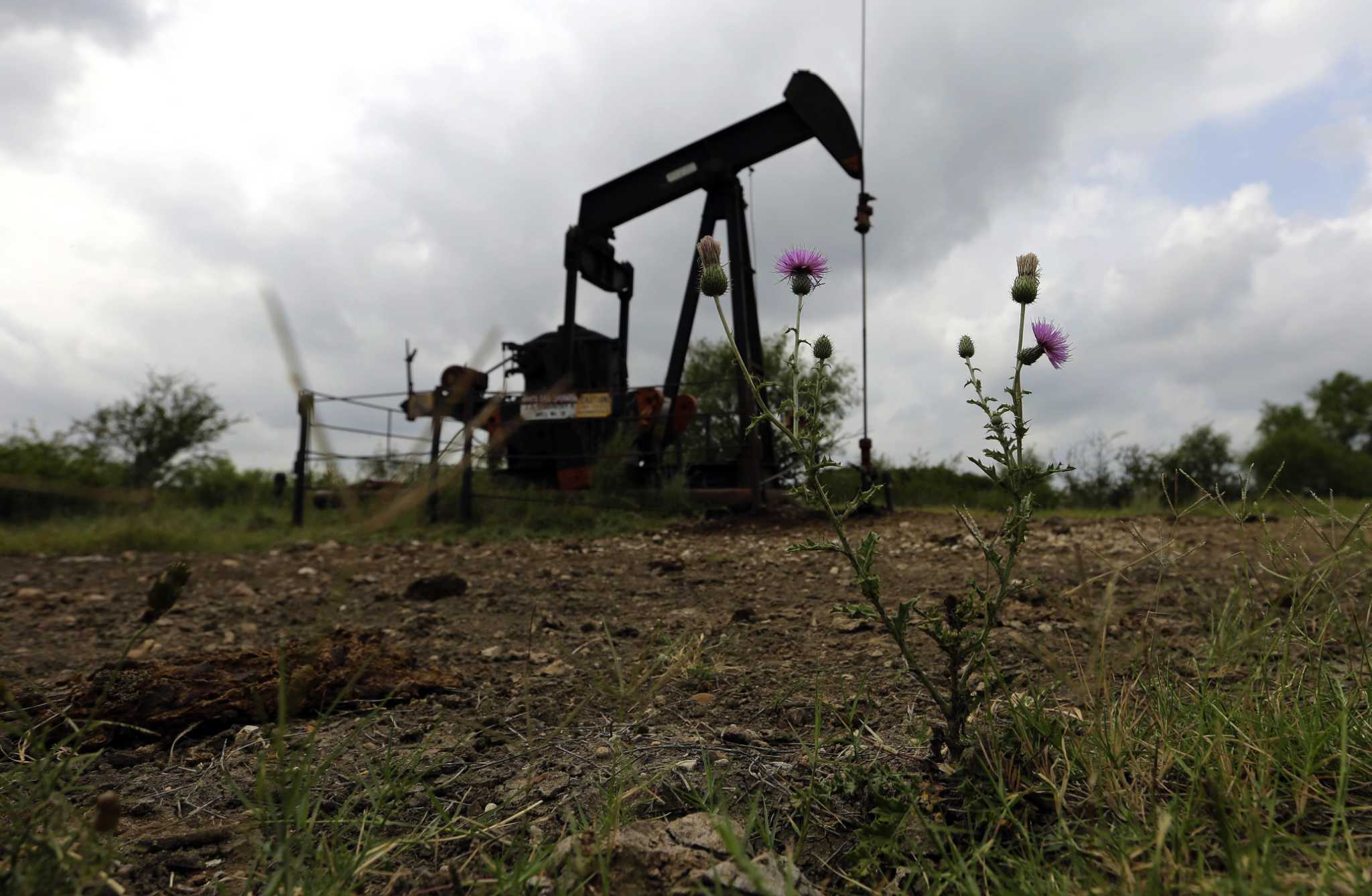 Opinion: When oil industry collapses, taxpayers left paying for cleanup of public lands