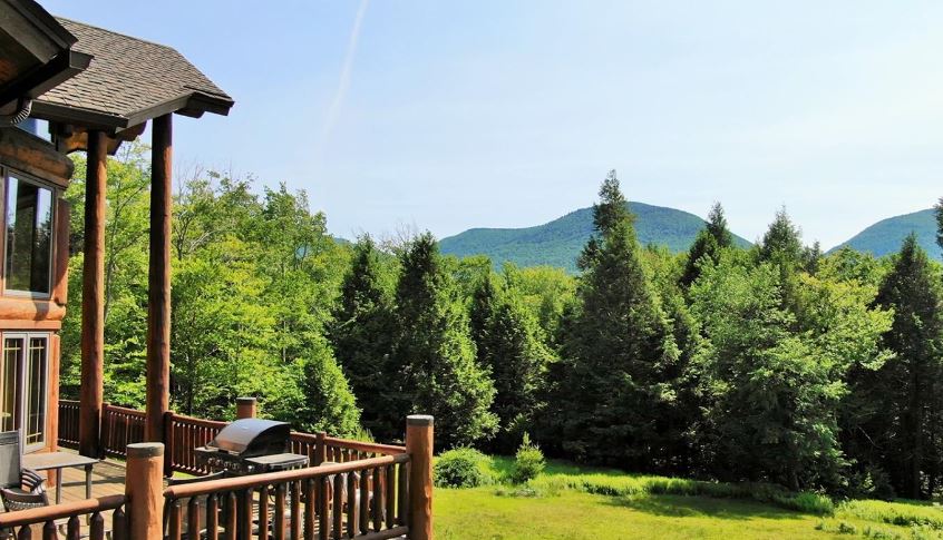 Catskills see a pandemic-driven boom with home tours re-opening