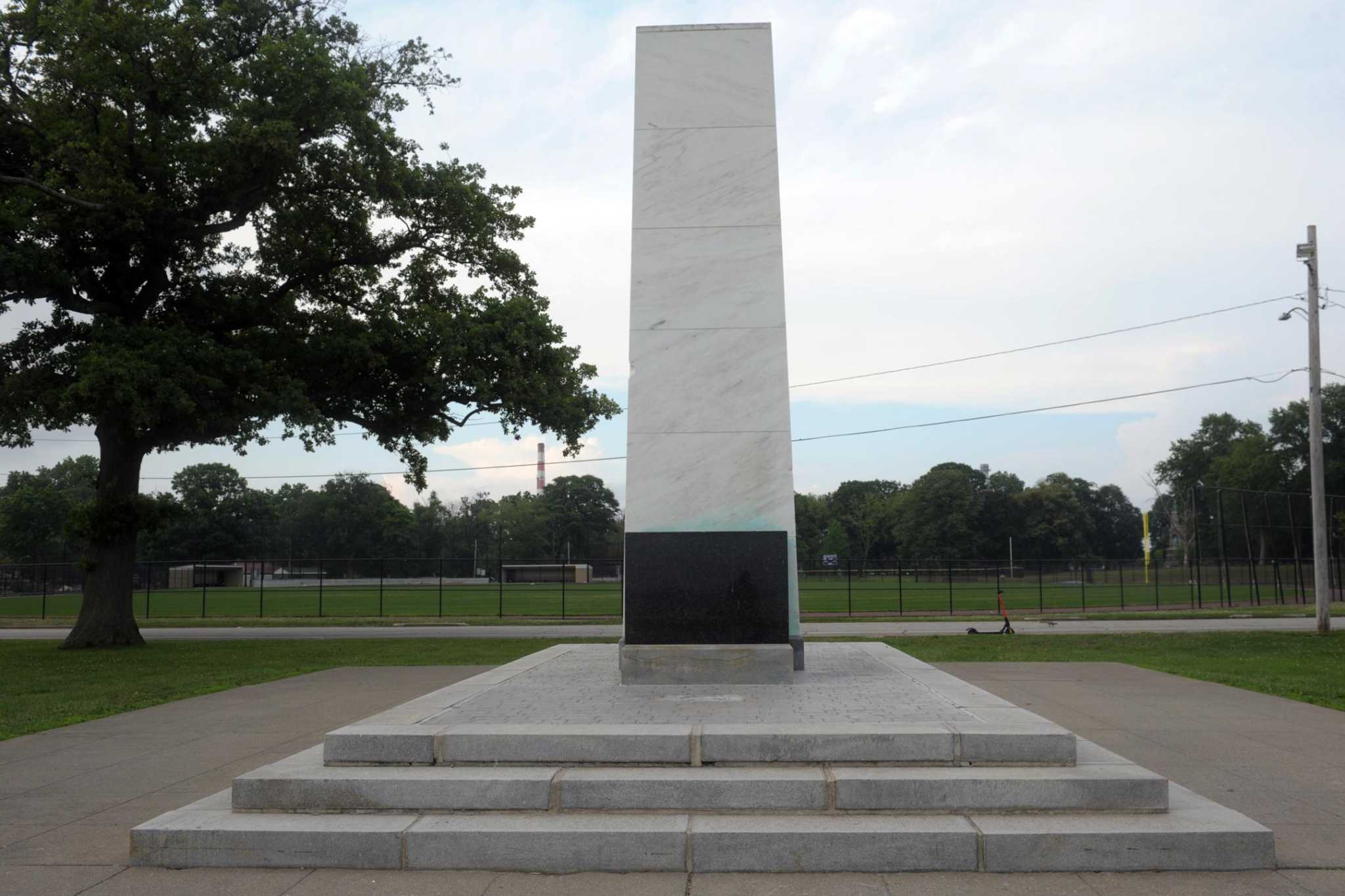 Bridgeport’s Columbus statue quietly removed on Monday