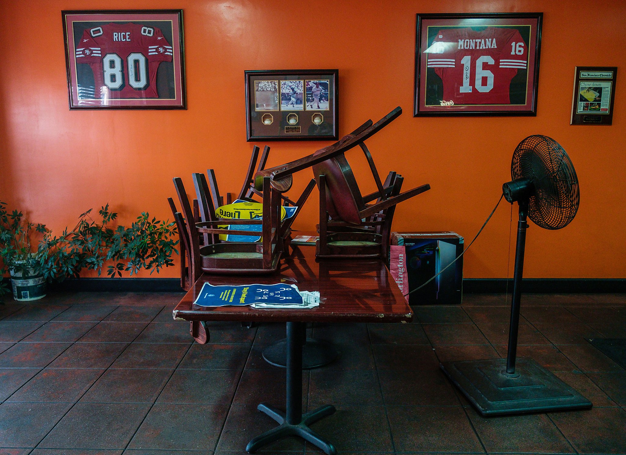 Indoor dining is getting shut down across the Bay Area