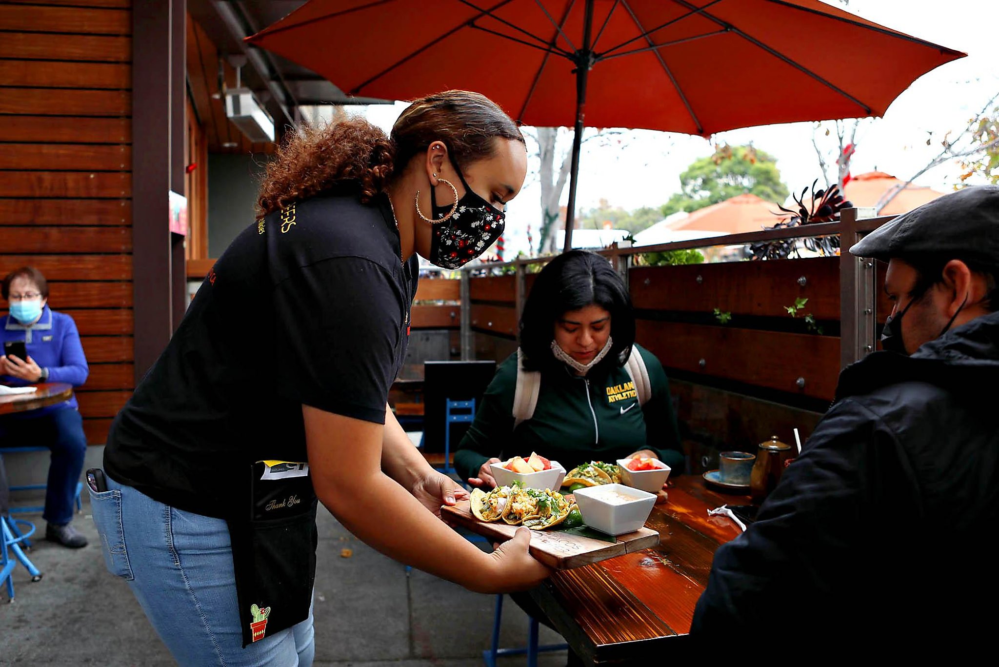 America’s minimum wage debate is at a tipping point. Here’s what’s at stake