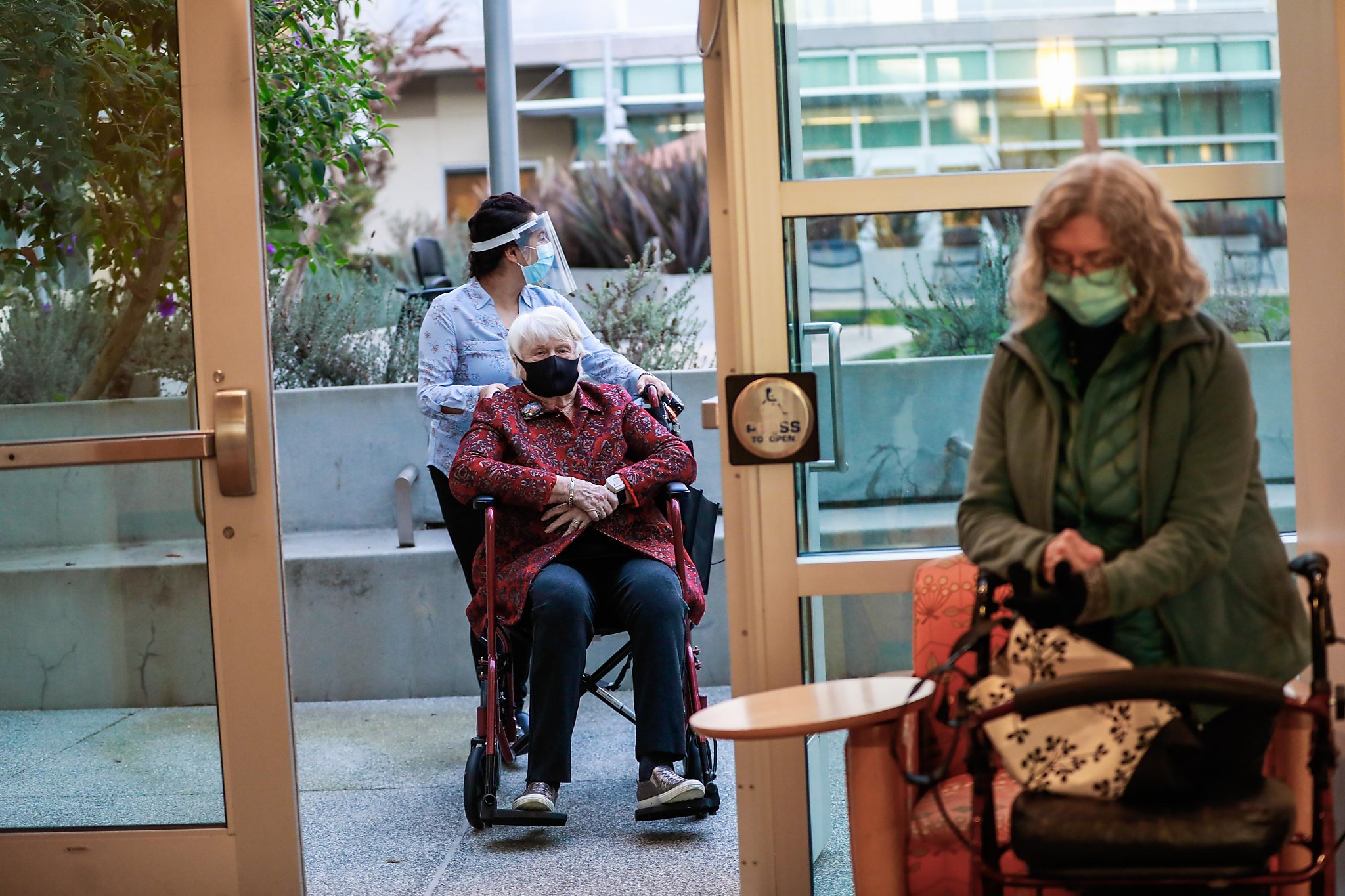 Are coronavirus vaccines safe for nursing home residents? Here’s what the experts say