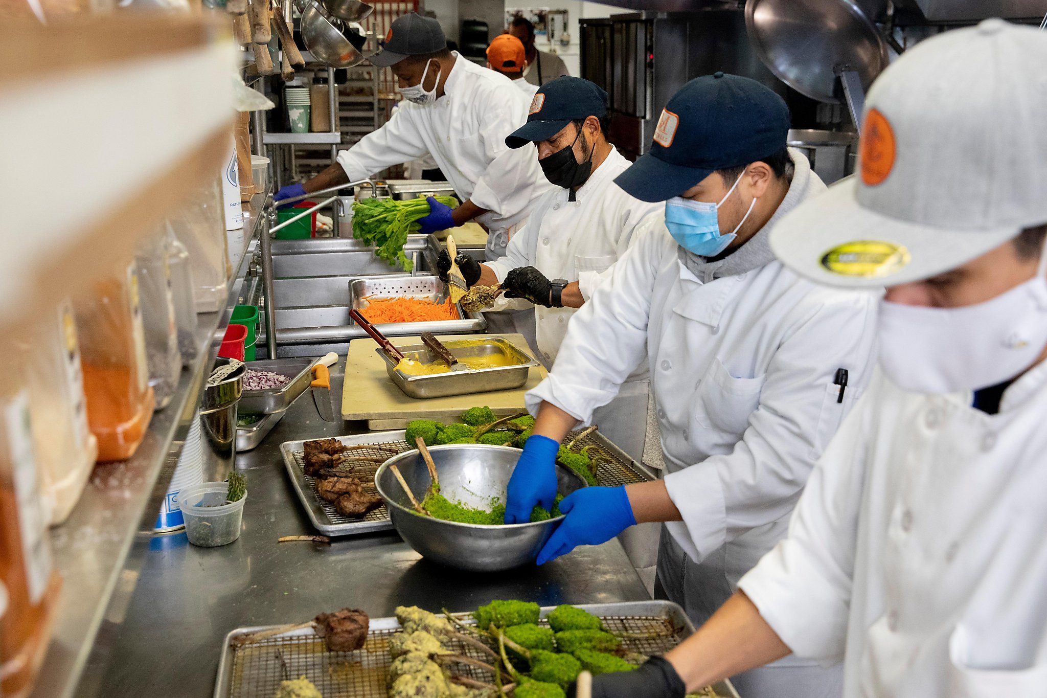 New study ranks the riskiest jobs in California during the pandemic