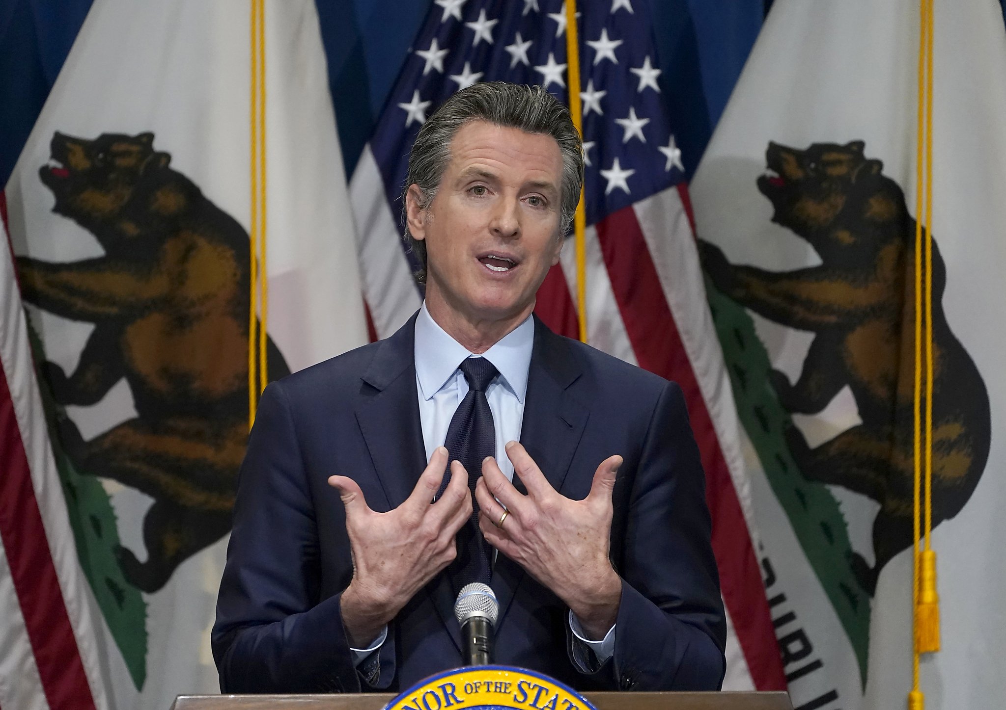 To recall Gavin Newsom, GOP needs another Arnold Schwarzenegger