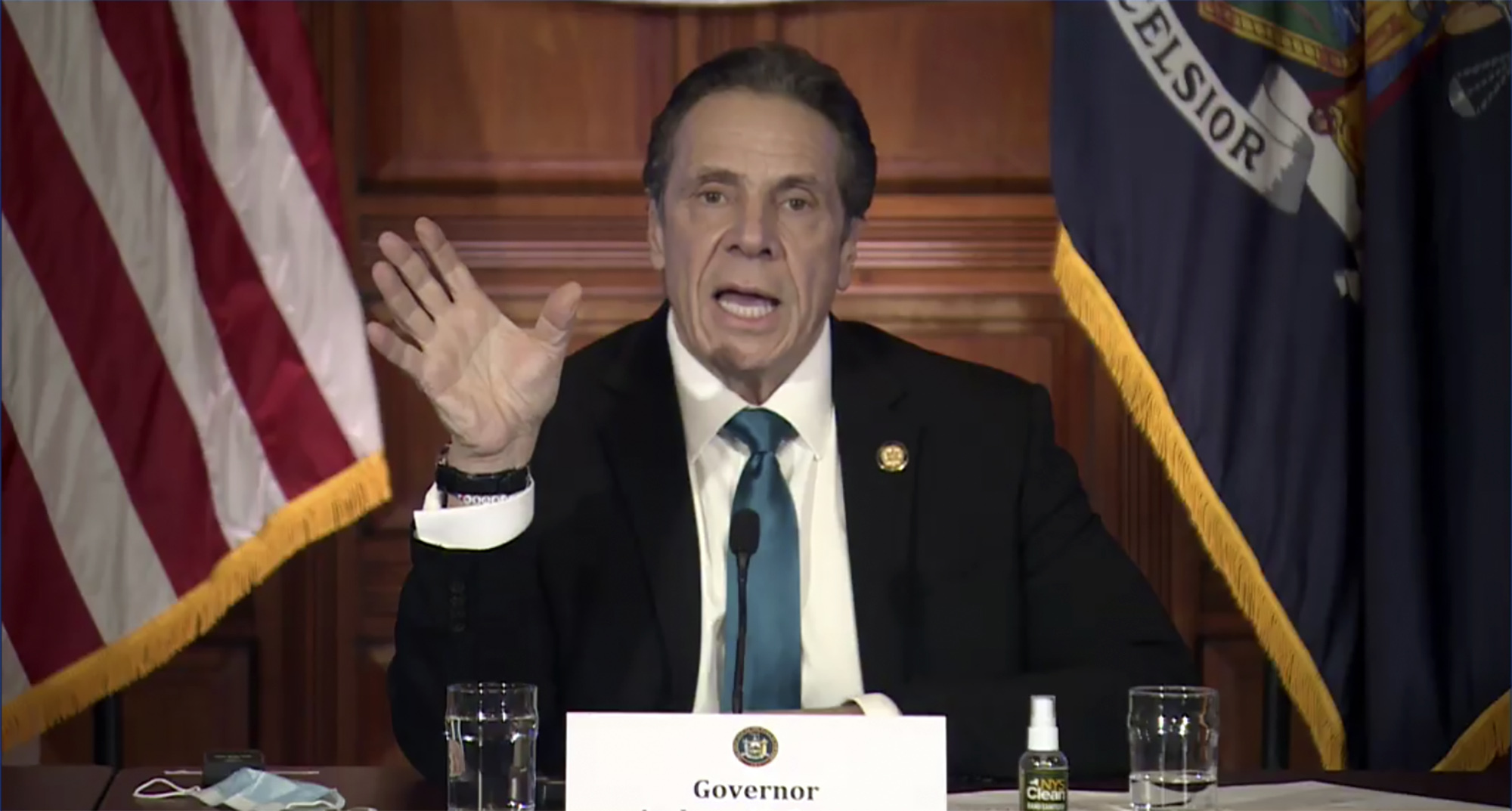 Cuomo quiet as bipartisan pressure increases for sexual harassment probe