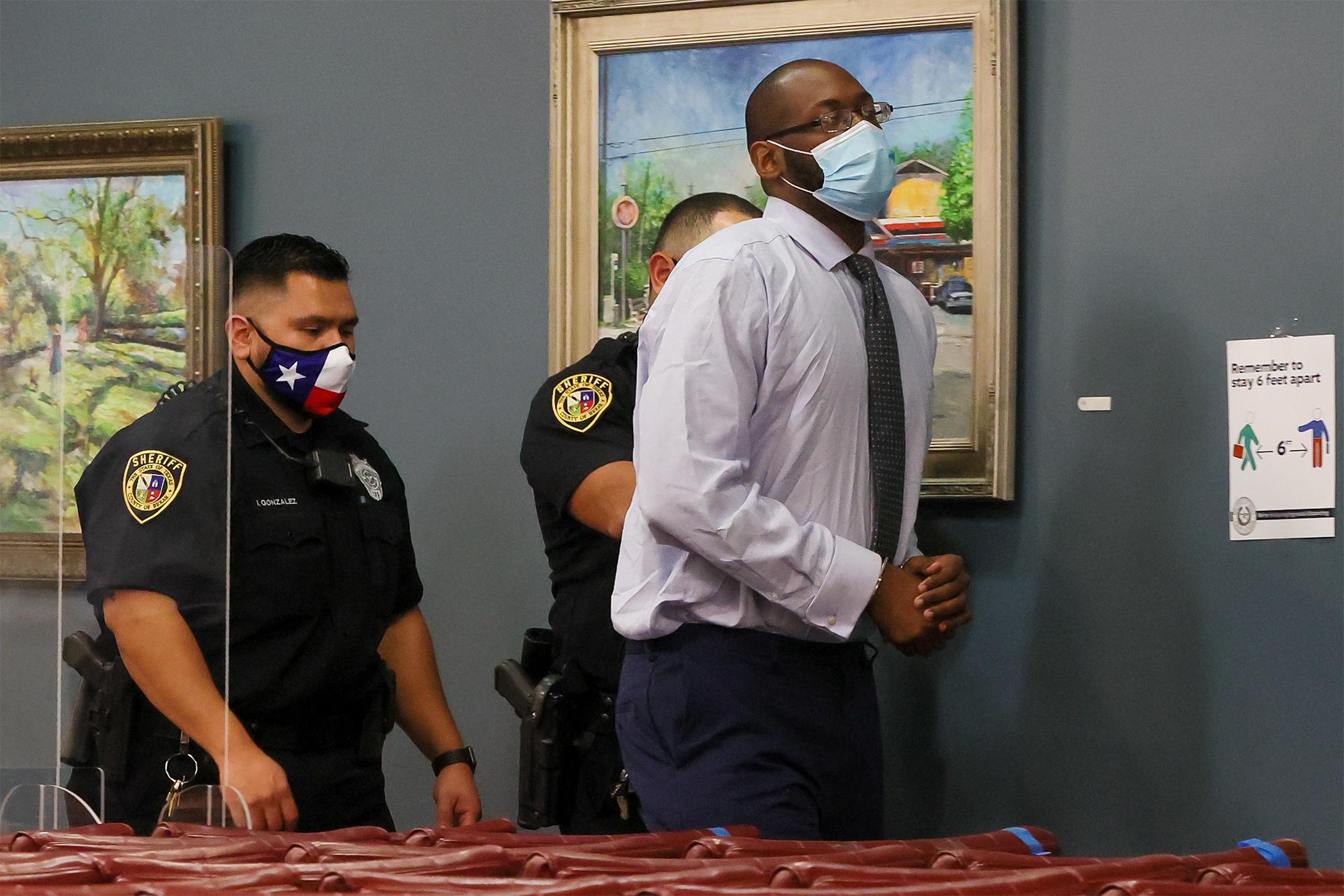 Jury selection resumes in the killing of SAPD Detective Ben Marconi