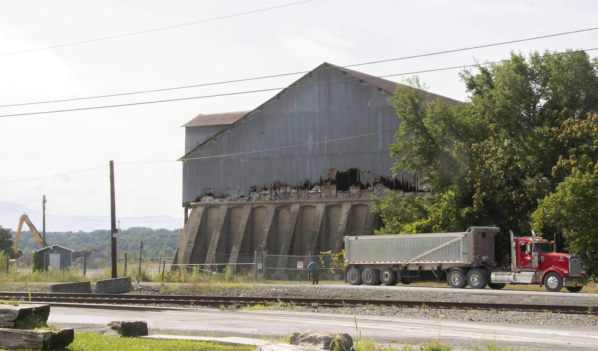 Recreation or industry? The battle over Hudson's waterfront is coming to a head.