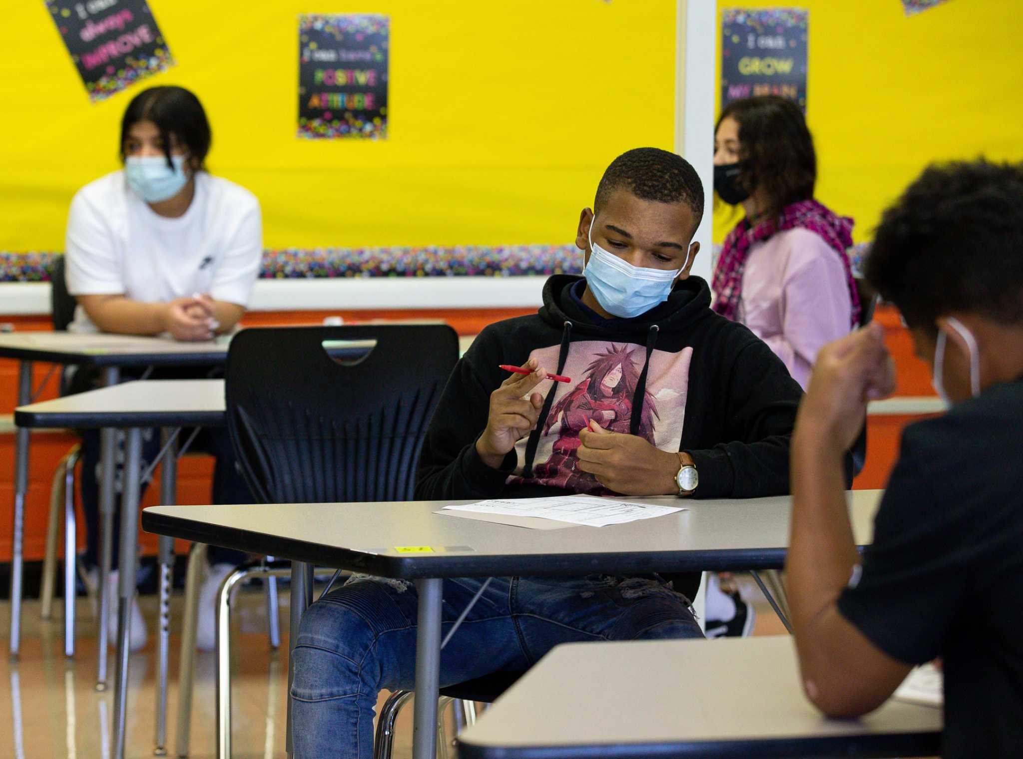 Houston, Aldine ISDs to keep mask mandates in place despite federal appeals court ruling