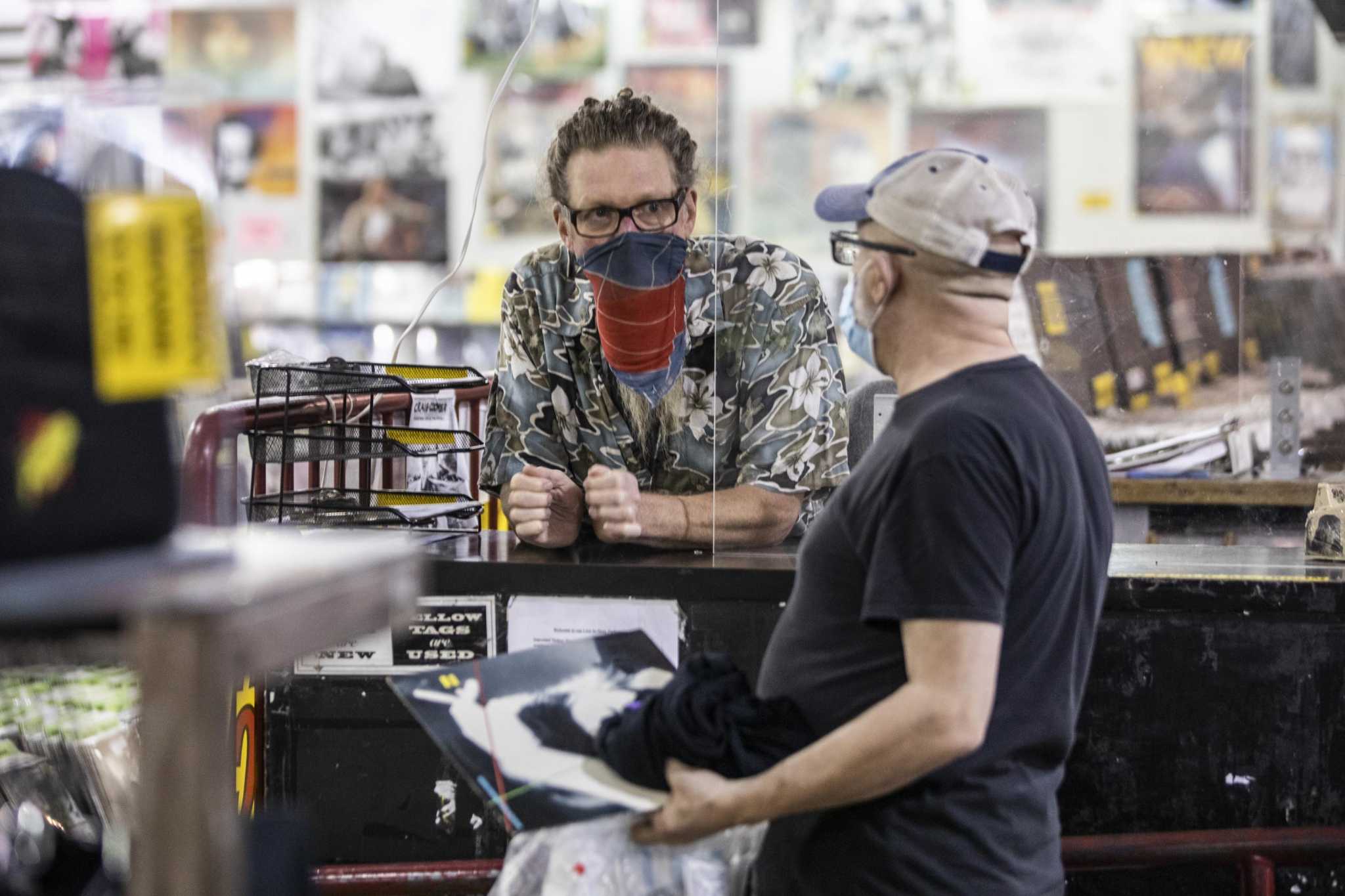 Cal/OSHA extends workplace safety precautions as California indoor masking rules take effect