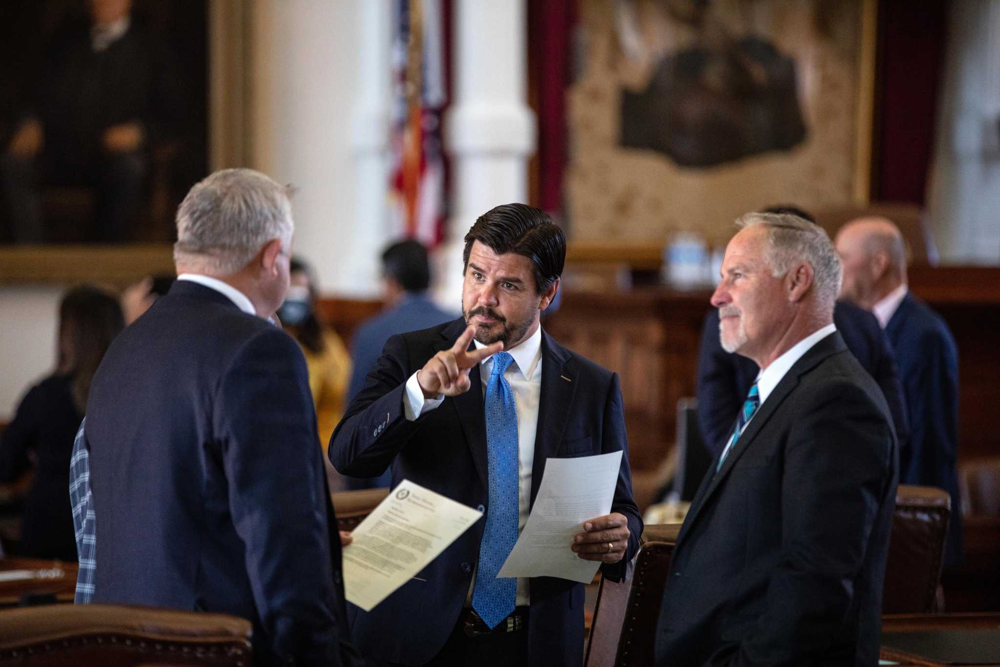 With 31 lawmakers moving on, Texas Legislature has room to get redder