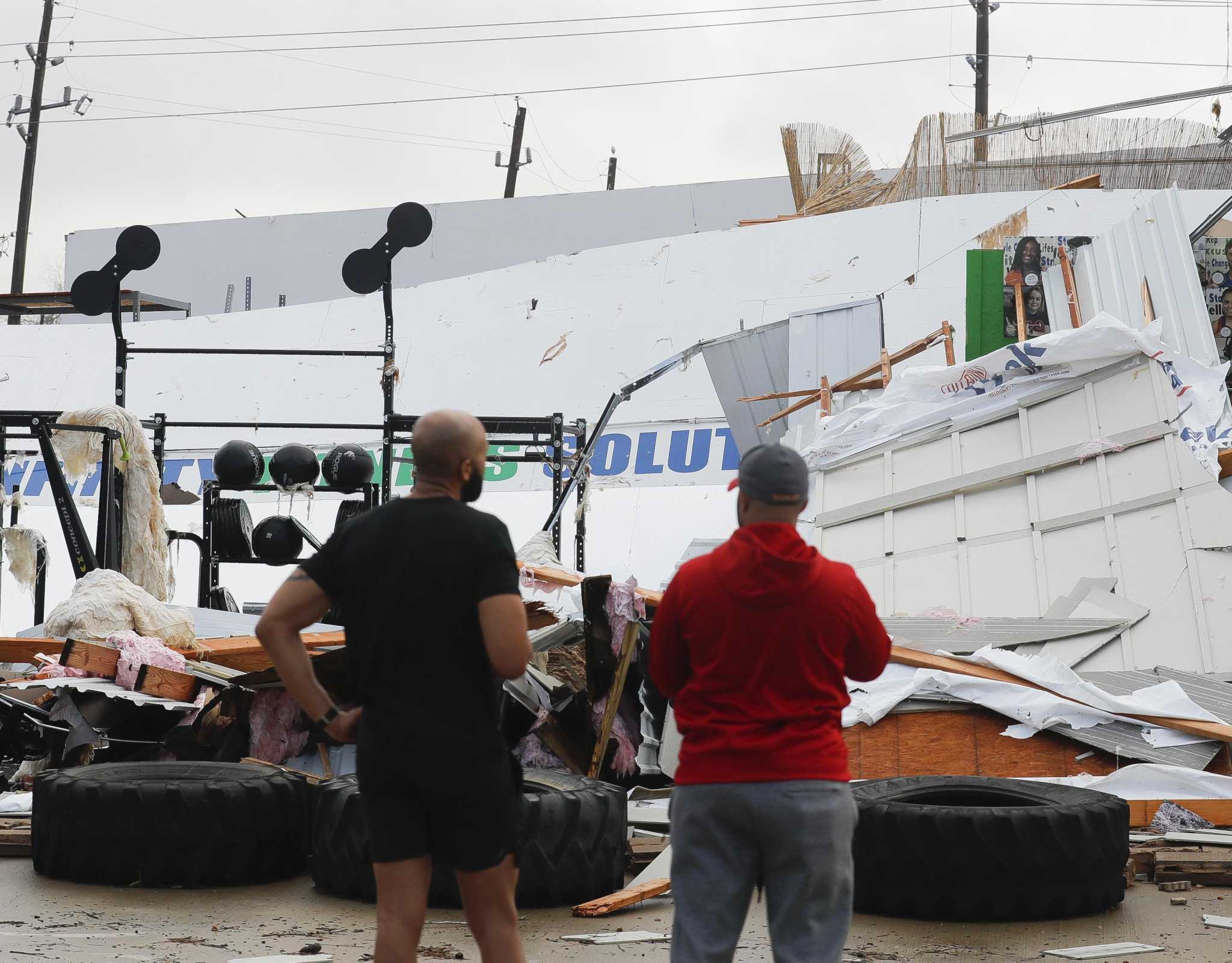 Clean up efforts begin after Houston region is hit by 5 tornadoes
