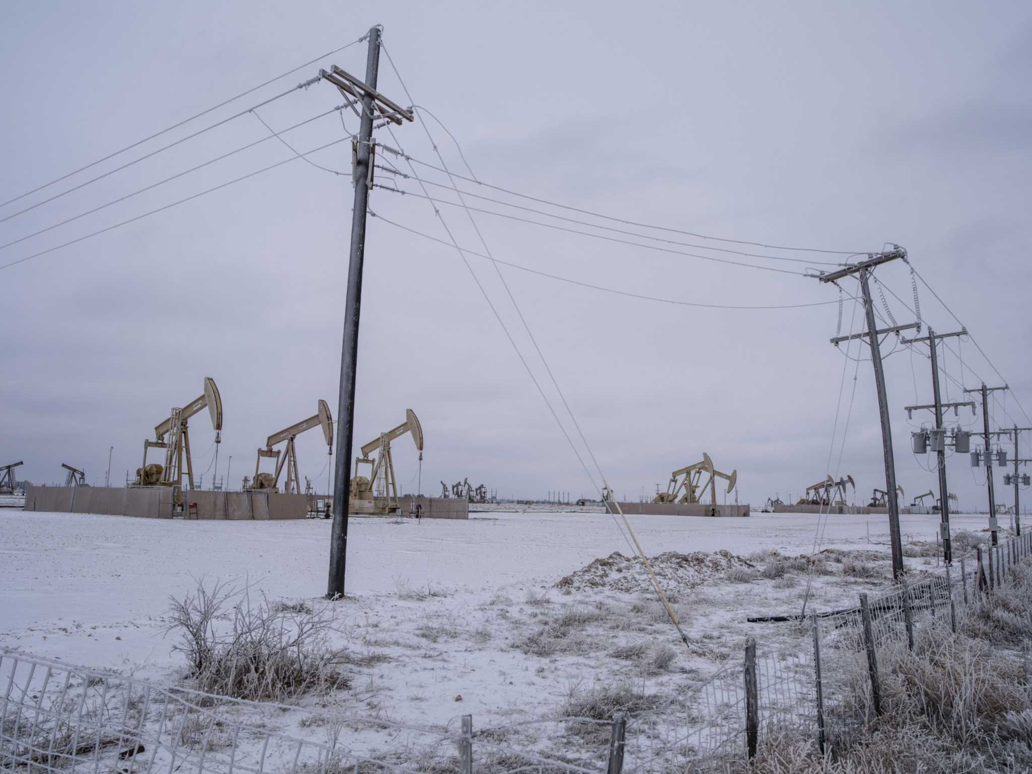 Railroad Commission votes to require weatherization for some gas producers