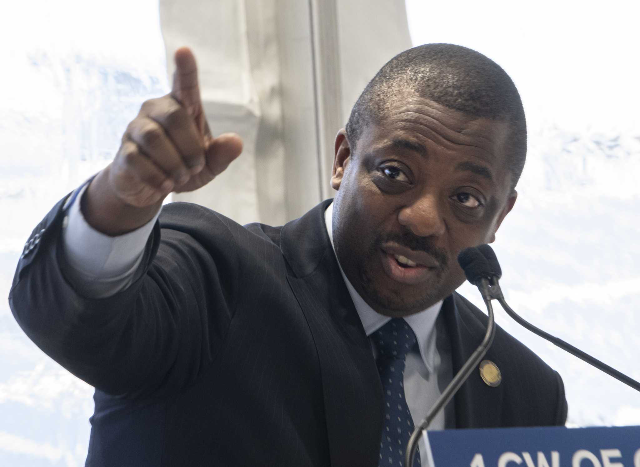 New York Lieutenant Governor Brian Benjamin resigns