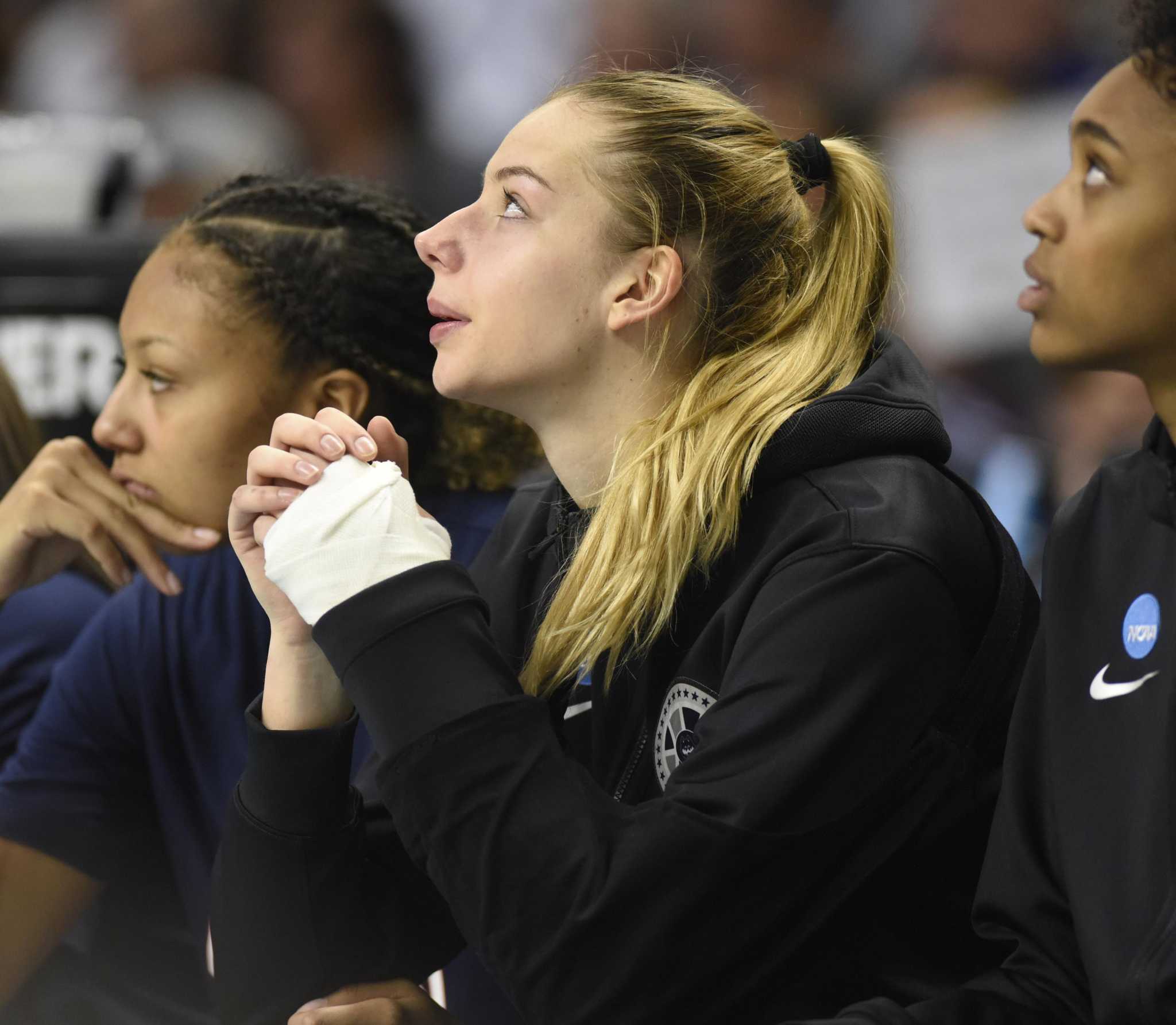 How UConn women’s basketball’s Dorka Juhász has returned from wrist injury: ‘Feeling pretty good’
