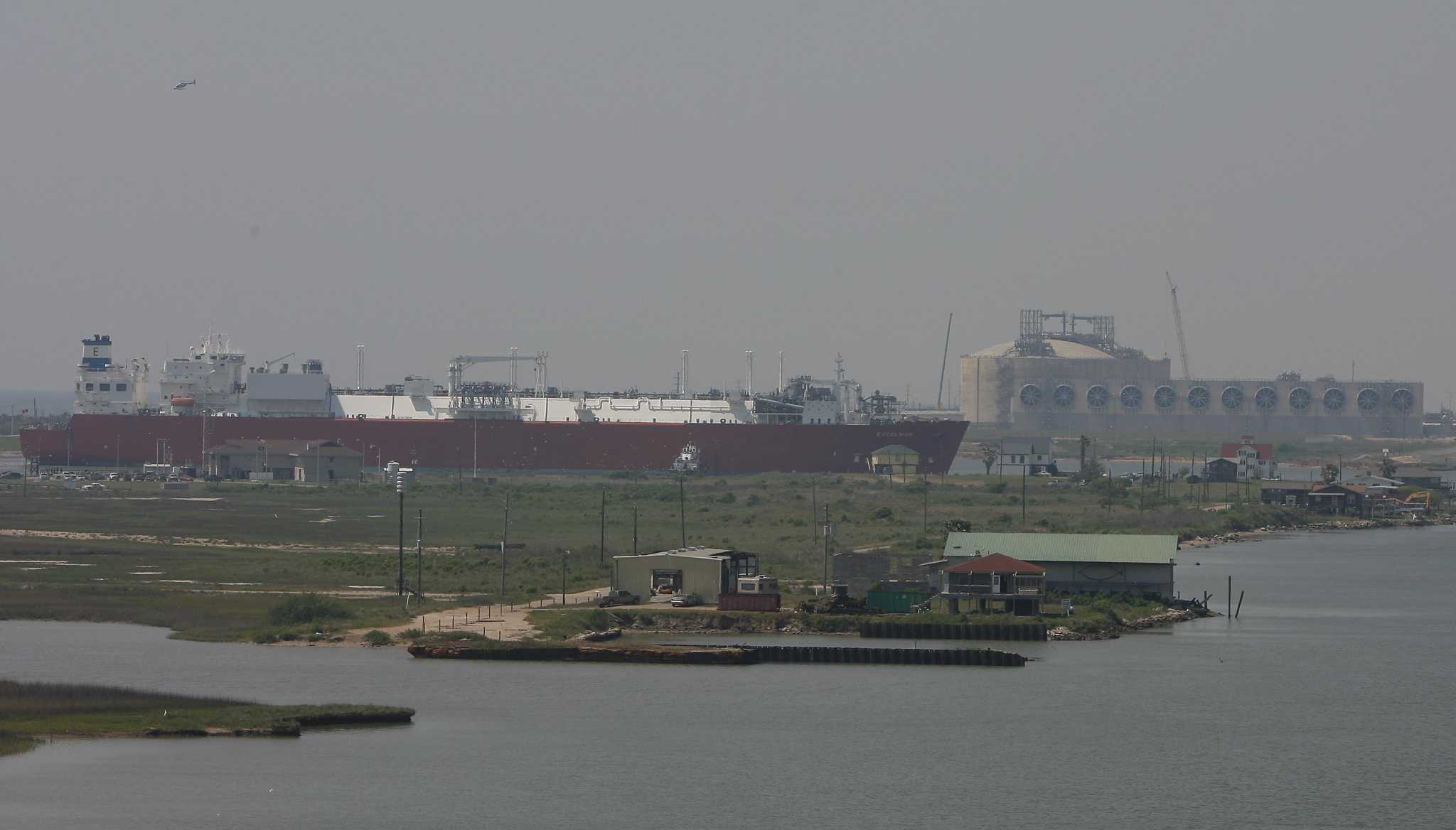 LNG companies are in a race to the Gulf Coast, where industry sees opportunity during Ukraine war