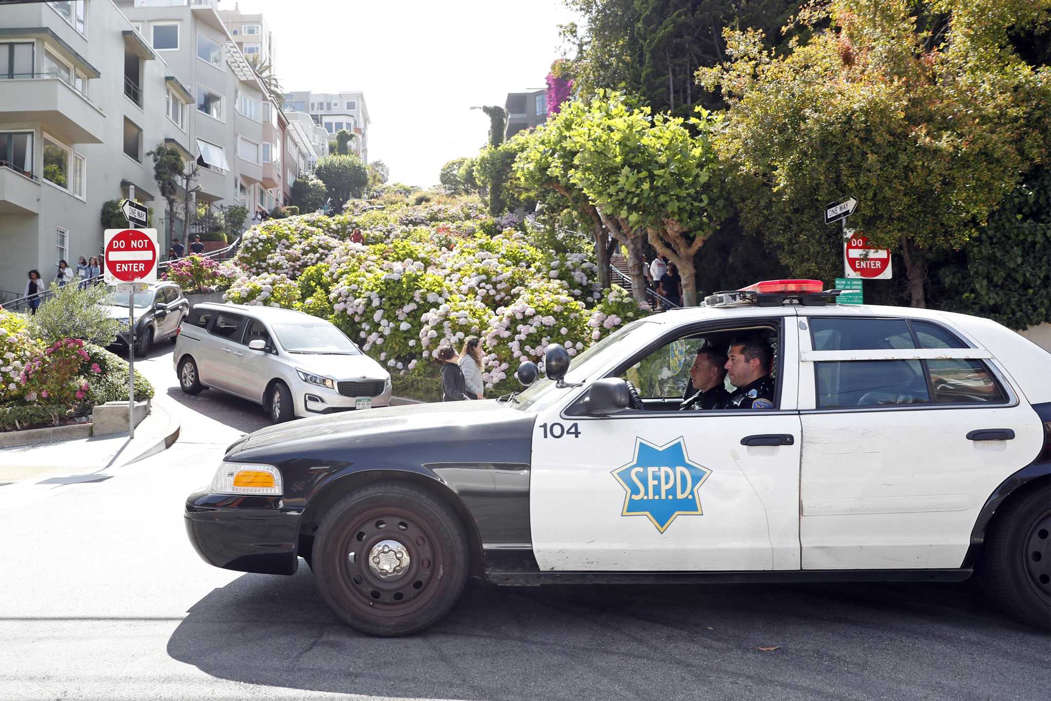 S.F. delays plan to hire community ambassadors to help police