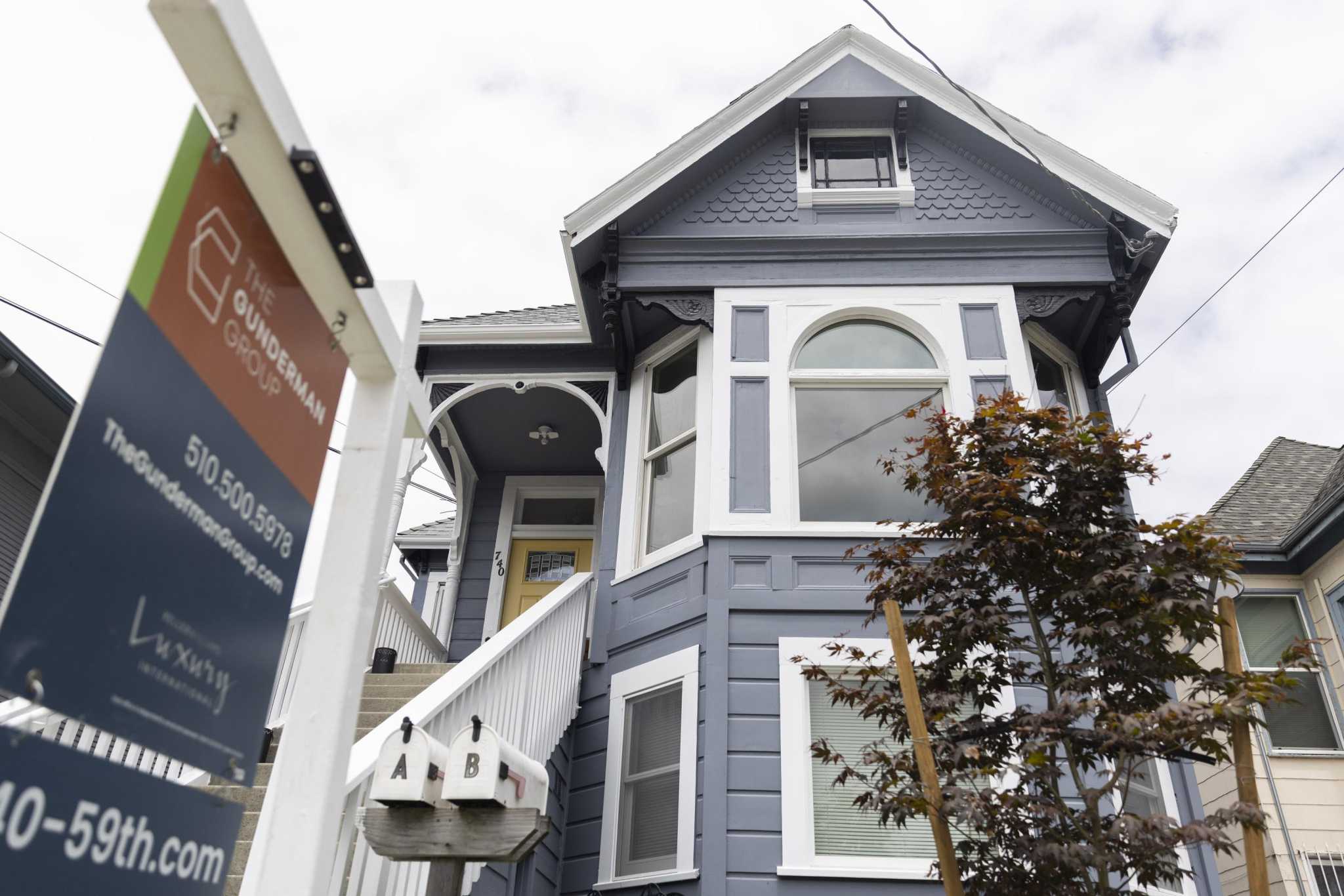 Bay Area home prices are officially declining