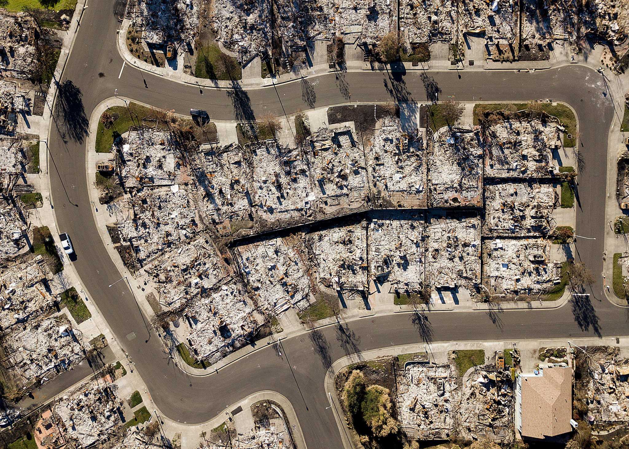 He battled the Tubbs Fire but lost his home in 2017. Santa Rosa’s fire chief is still helping rebuild