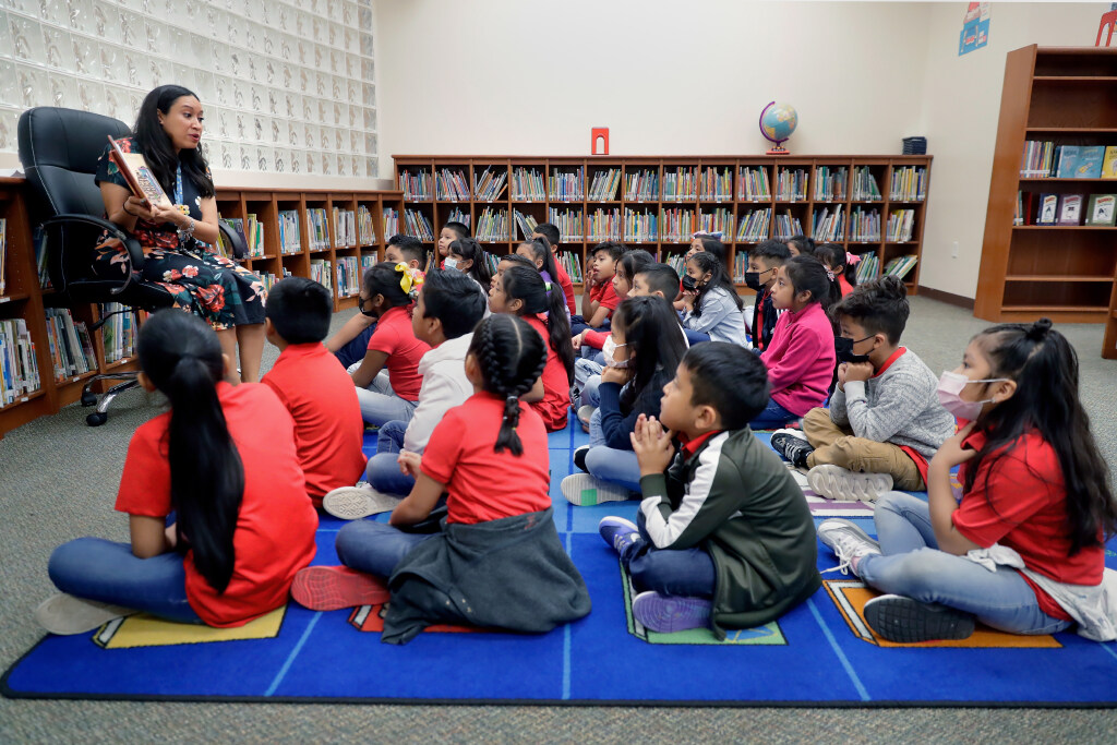 Houston students' test scores plummet compared to pre-pandemic