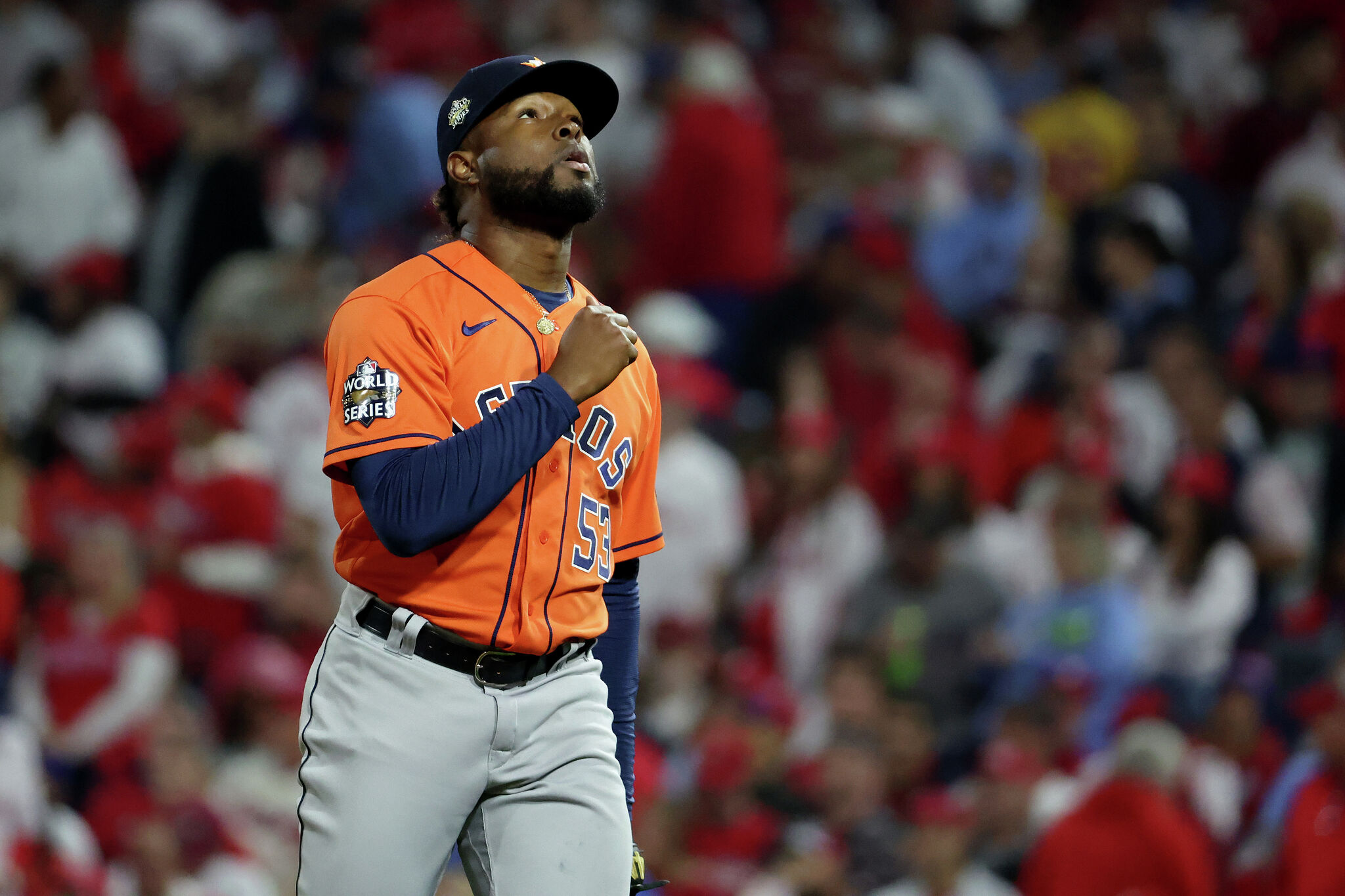 Astros-Phillies live updates: Astros throw no-hitter in Philadelphia