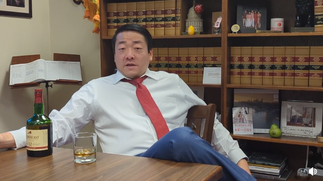 Texas politician is using Reddit to explain the government