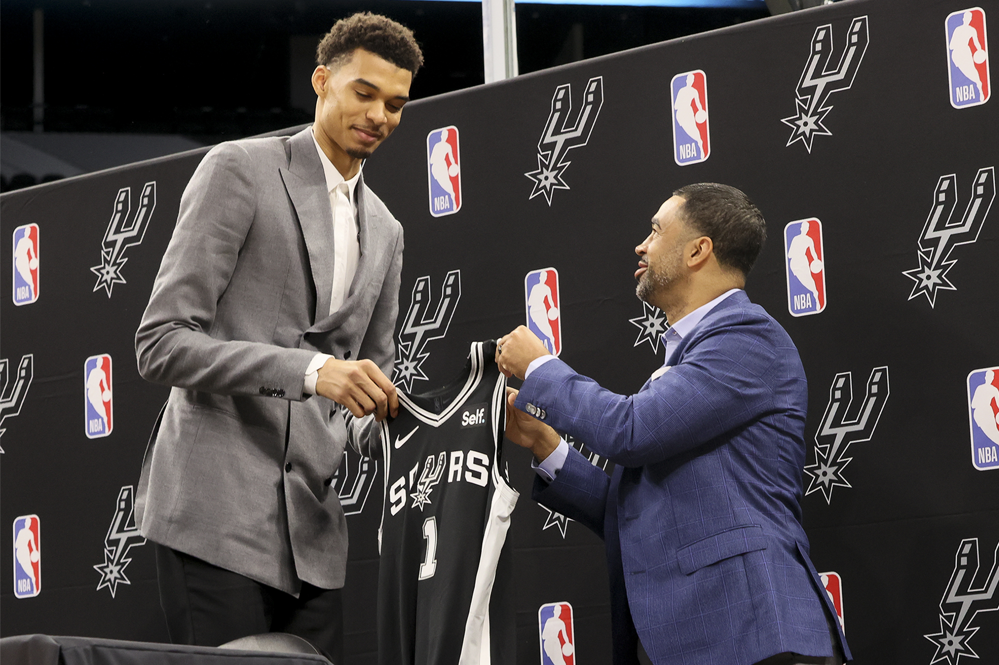 With options aplenty, San Antonio Spurs more unpredictable than ever