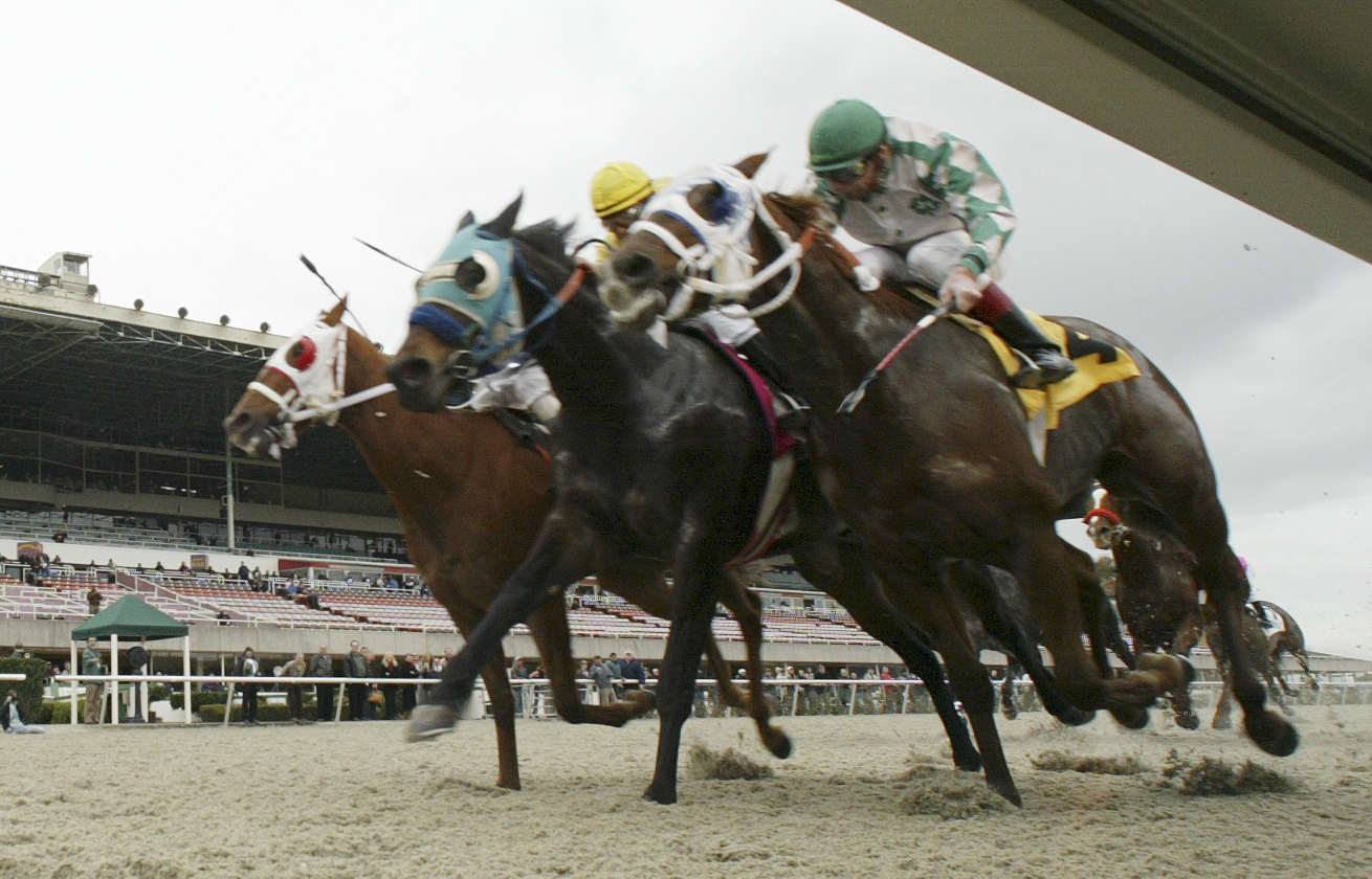 Sen. Feinstein seeking answers on impact of Golden Gate Fields closure