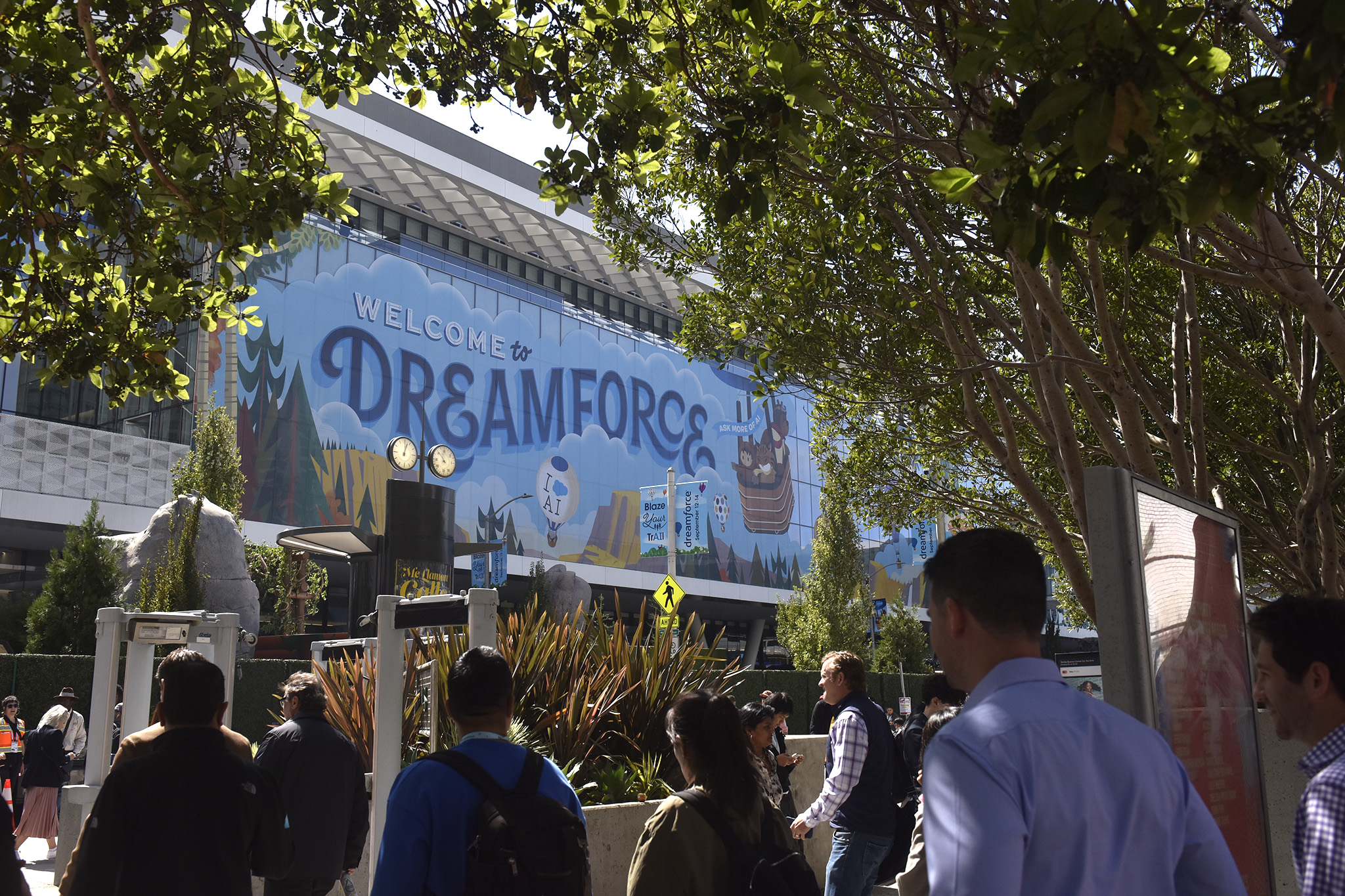 Benioff says Dreamforce cleanup looks like city poured ‘fresh cement’