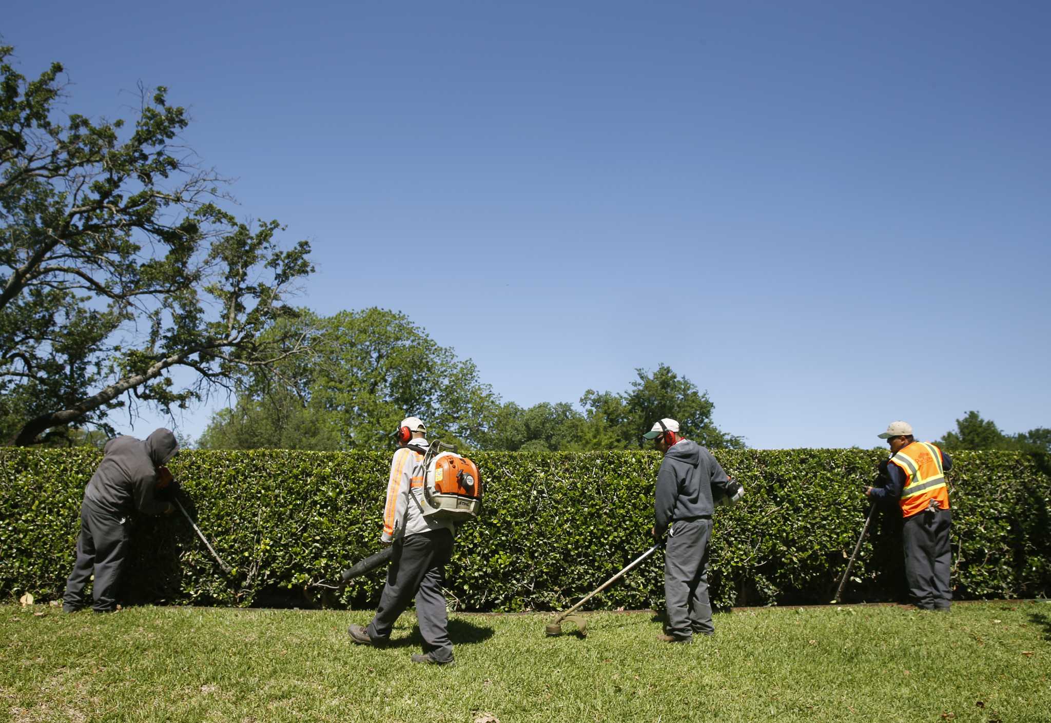 Lawsuit challenges Houston program boosting minority-owned businesses