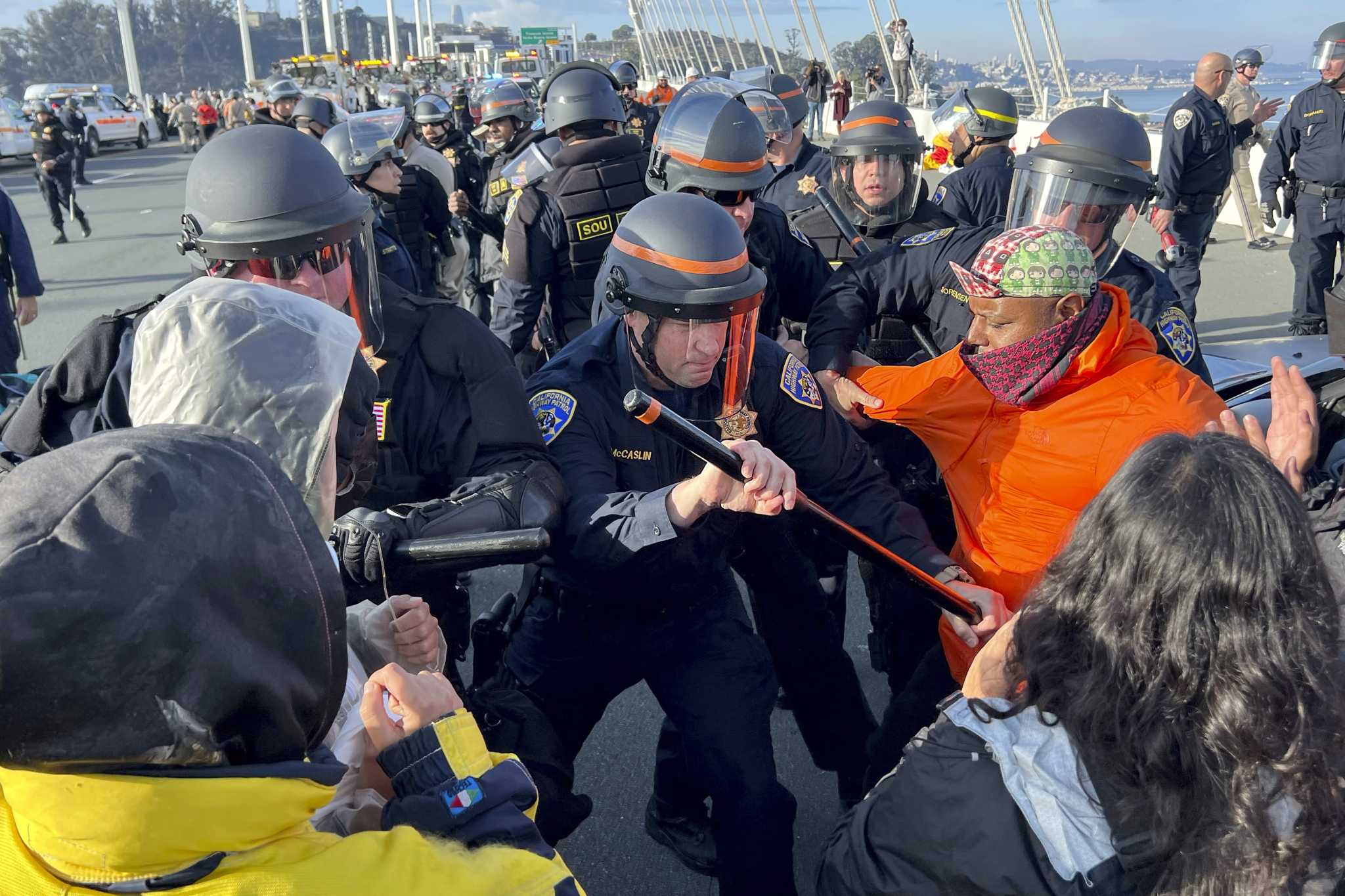 Dramatic photos show protesters shutting down Bay Bridge during APEC