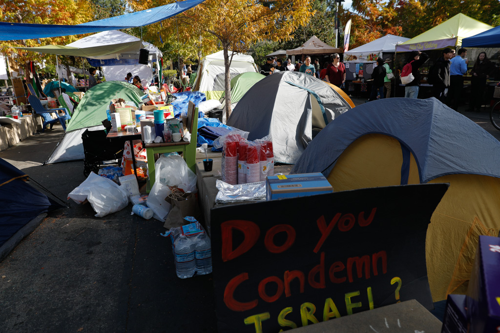 Stanford students gather to oppose campus ban on protest encampments