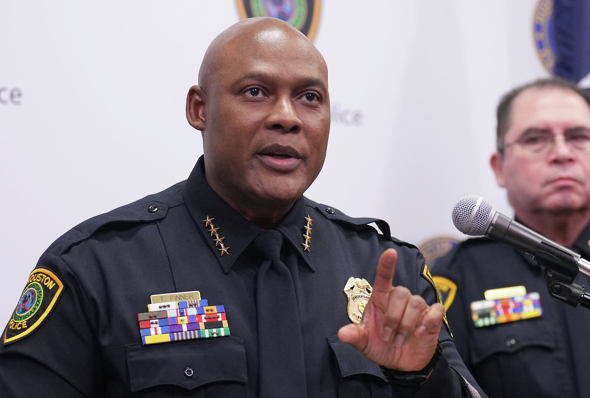 Houston PD burying suspended cases scandal, ex-Chief Finner says