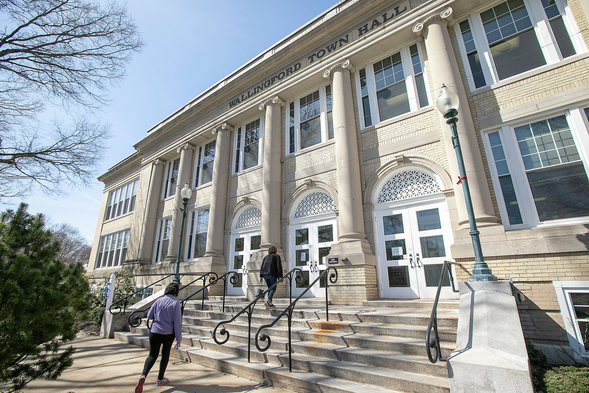 Wallingford moves forward with data center development amid concerns