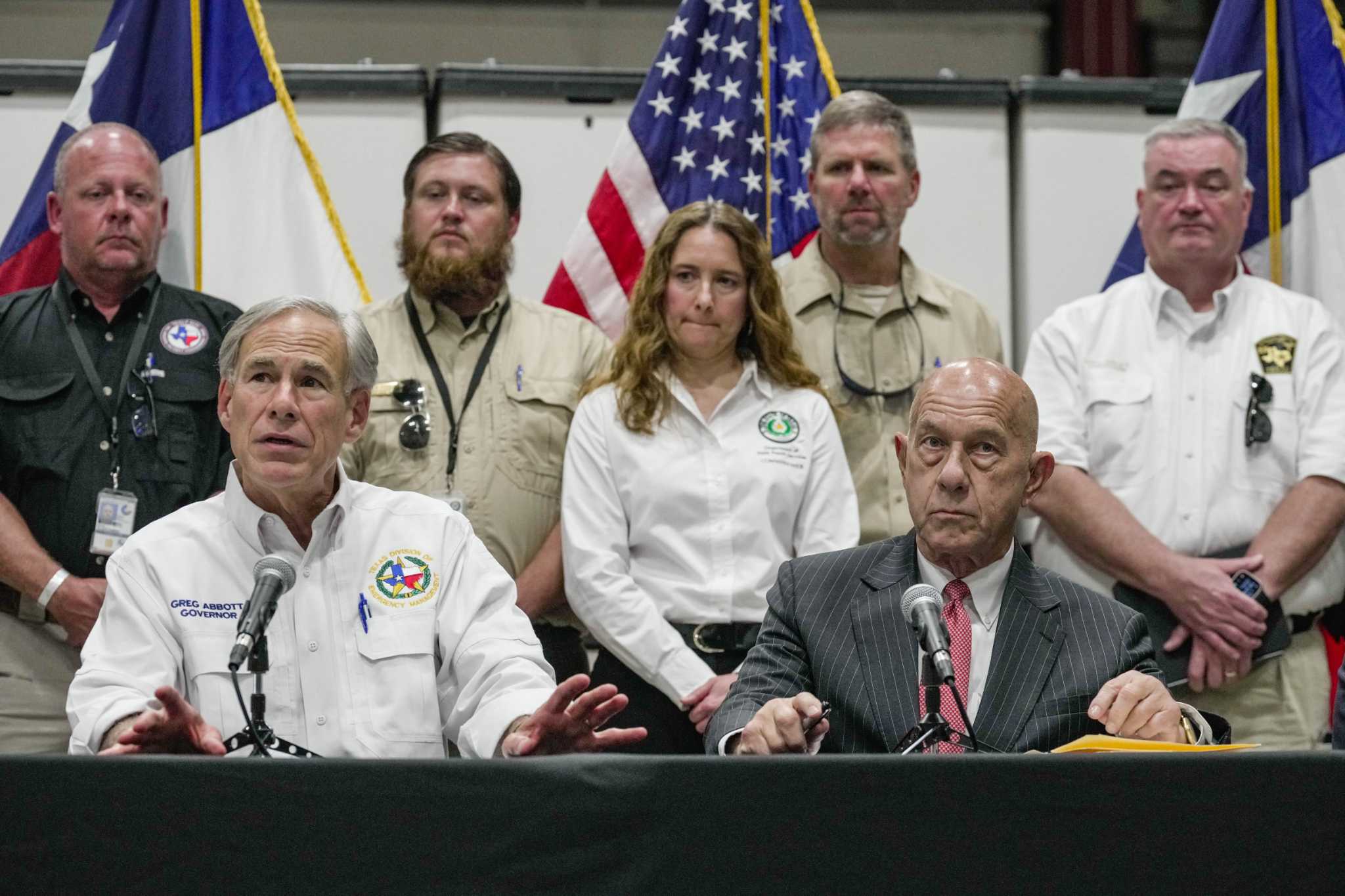 Greg Abbott threatens millions in Houston funds over new ICE policy