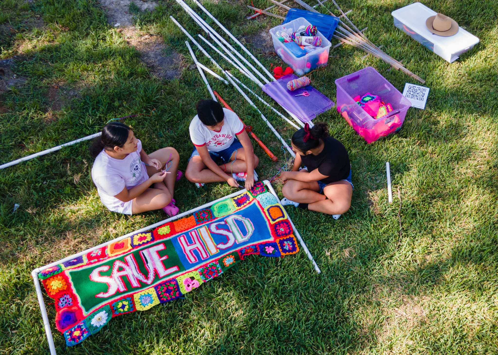 HISD community members crochet to protest TEA state takeover