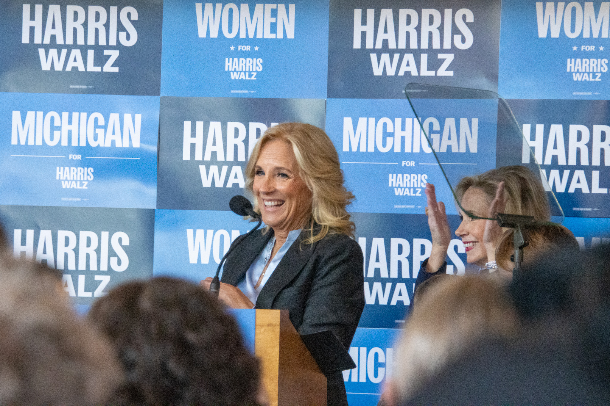 Jill Biden, Gwen Walz motivate voters in Bay City